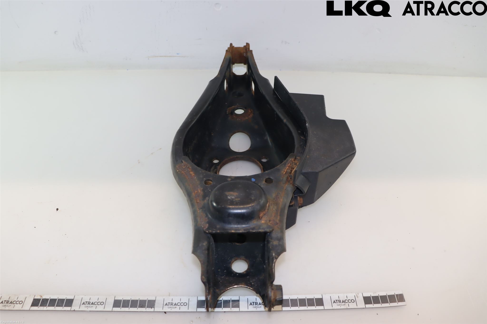 Toyota RAV4 13-18 Bærearm Bak Høyre