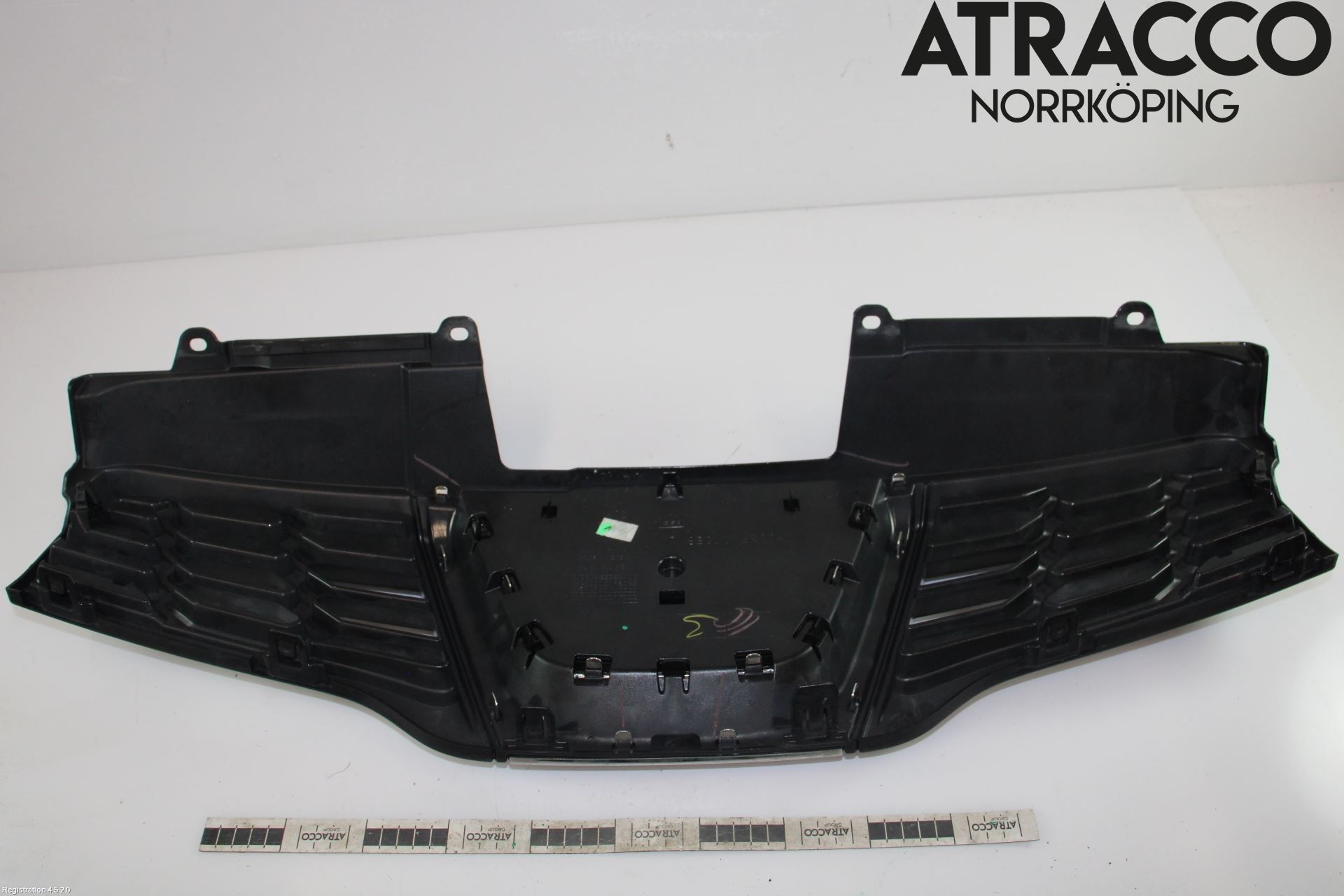 Nissan QASHQAI 10-14 Grill Komplett