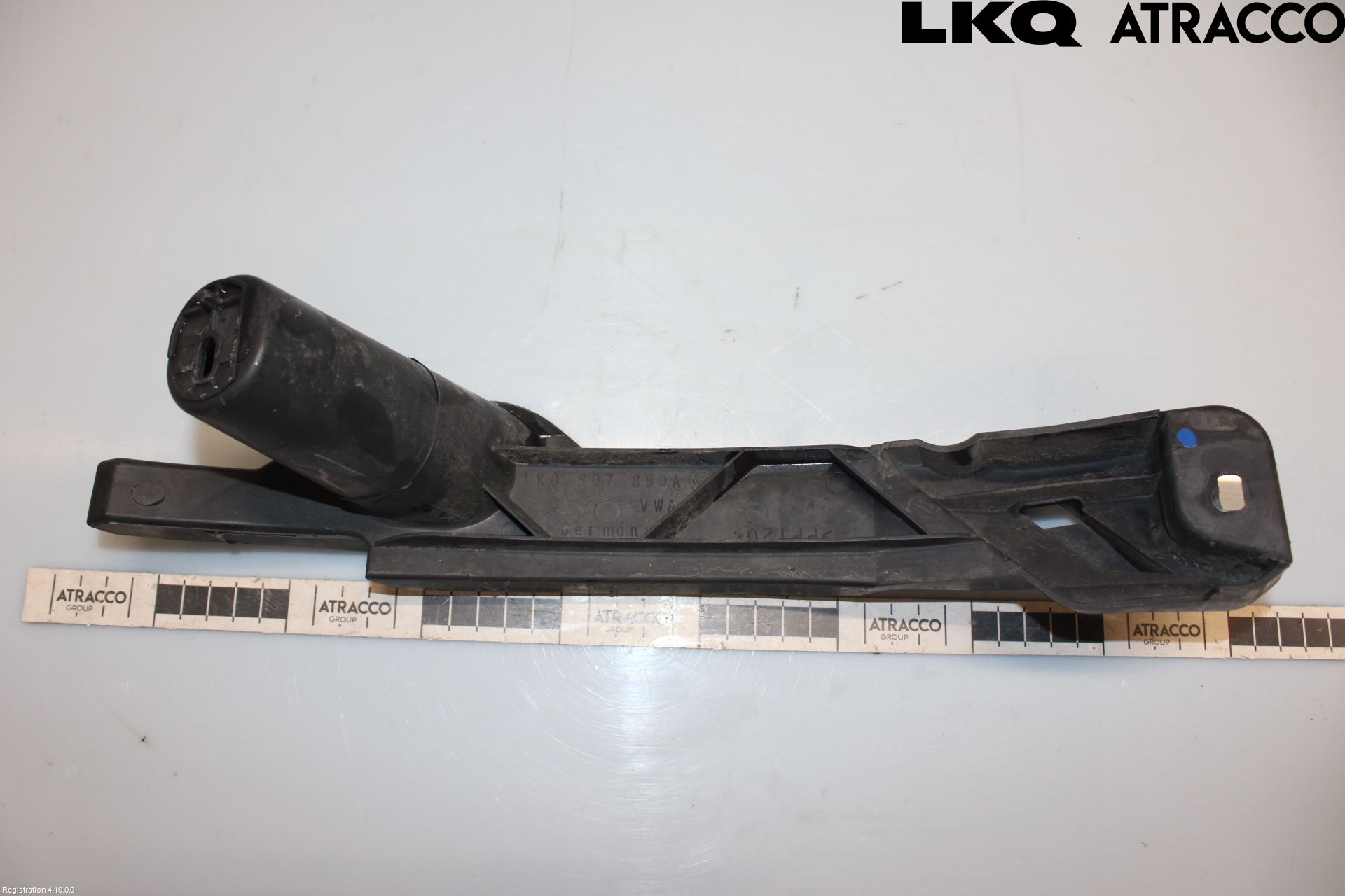 Volkswagen VW GOLF V 04-09 Støtfangerfeste Foran Høyre