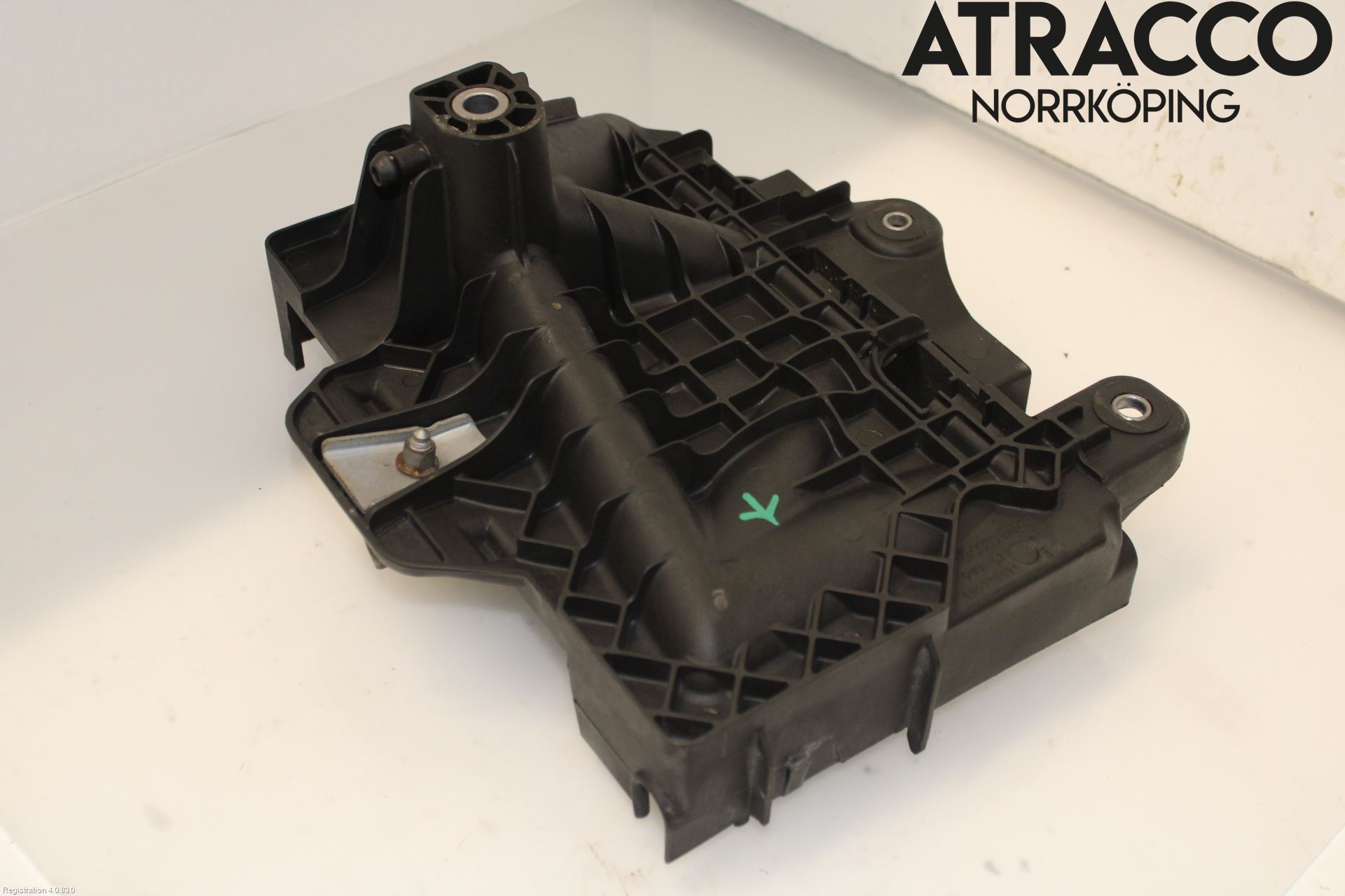 Skoda FABIA 07-14 Batterikasse - Feste - Holder