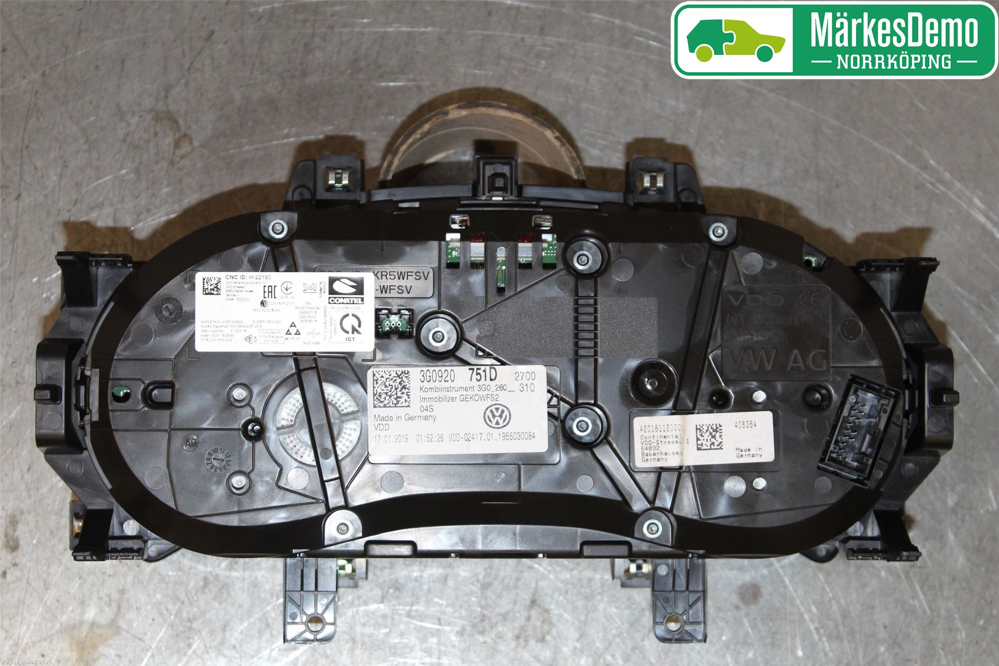 Volkswagen VW PASSAT 15-19 Instr Kombinert