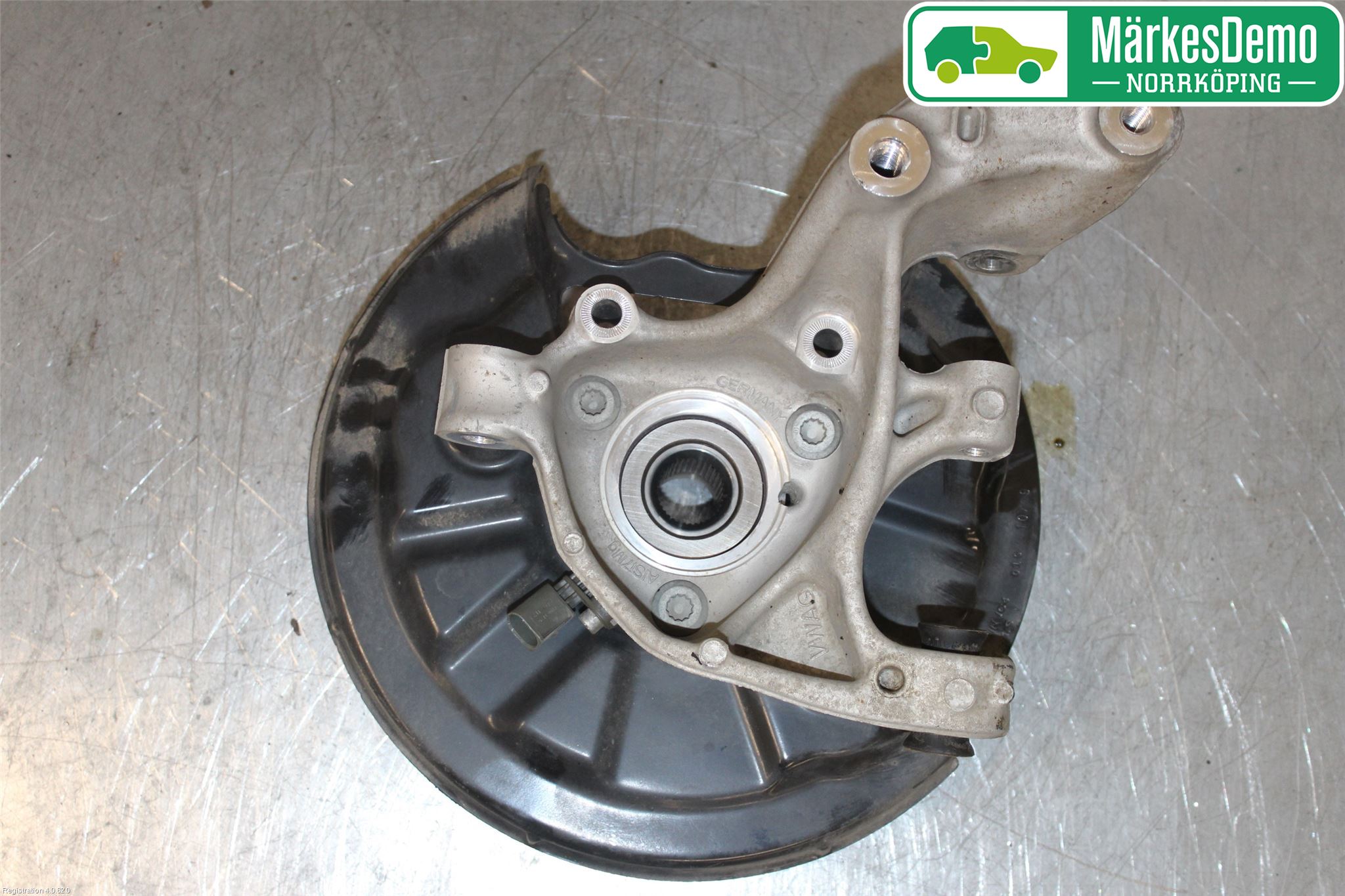 Volkswagen VW TIGUAN 16-24 Spindel Vb
