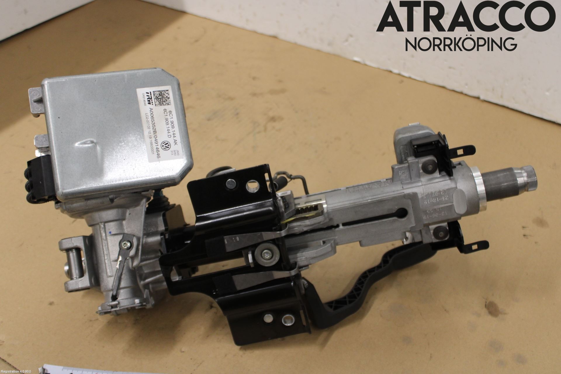 Skoda FABIA 15-21 Rattakselaggregat Innebygd Servo