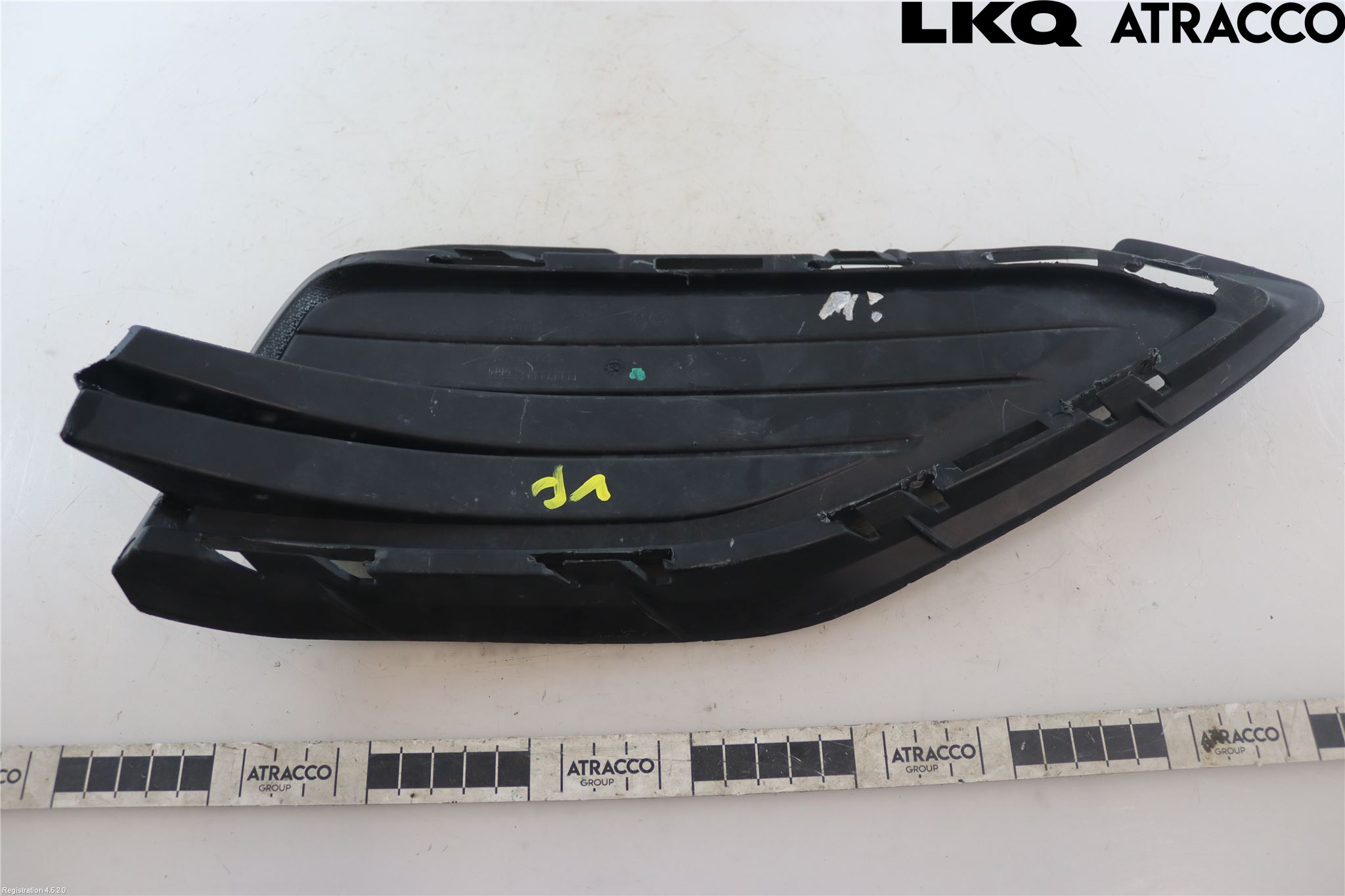 Volkswagen VW JETTA VI 11- Grilldel Venstre