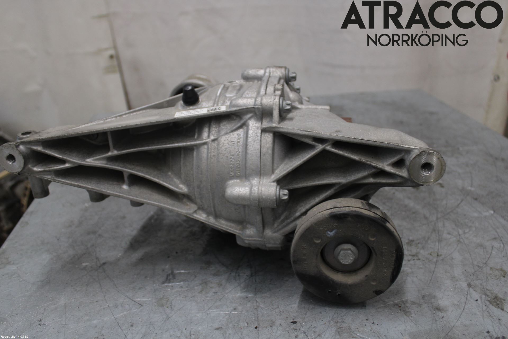 Audi A4/S4 B9 20- Bakaksel Kardang Bak -Diff