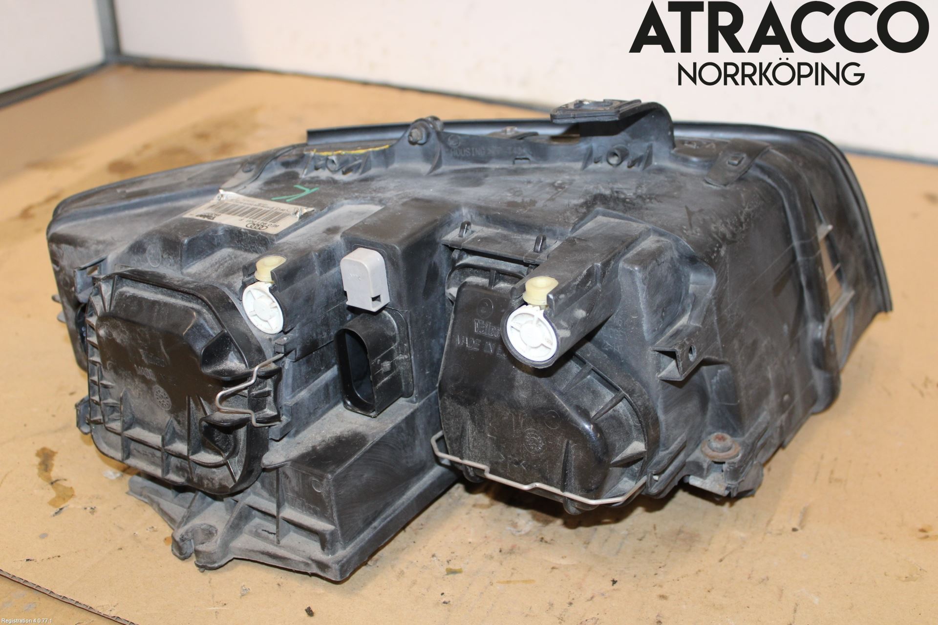 Audi A4/S4 01-05 Frontlykt Venstre