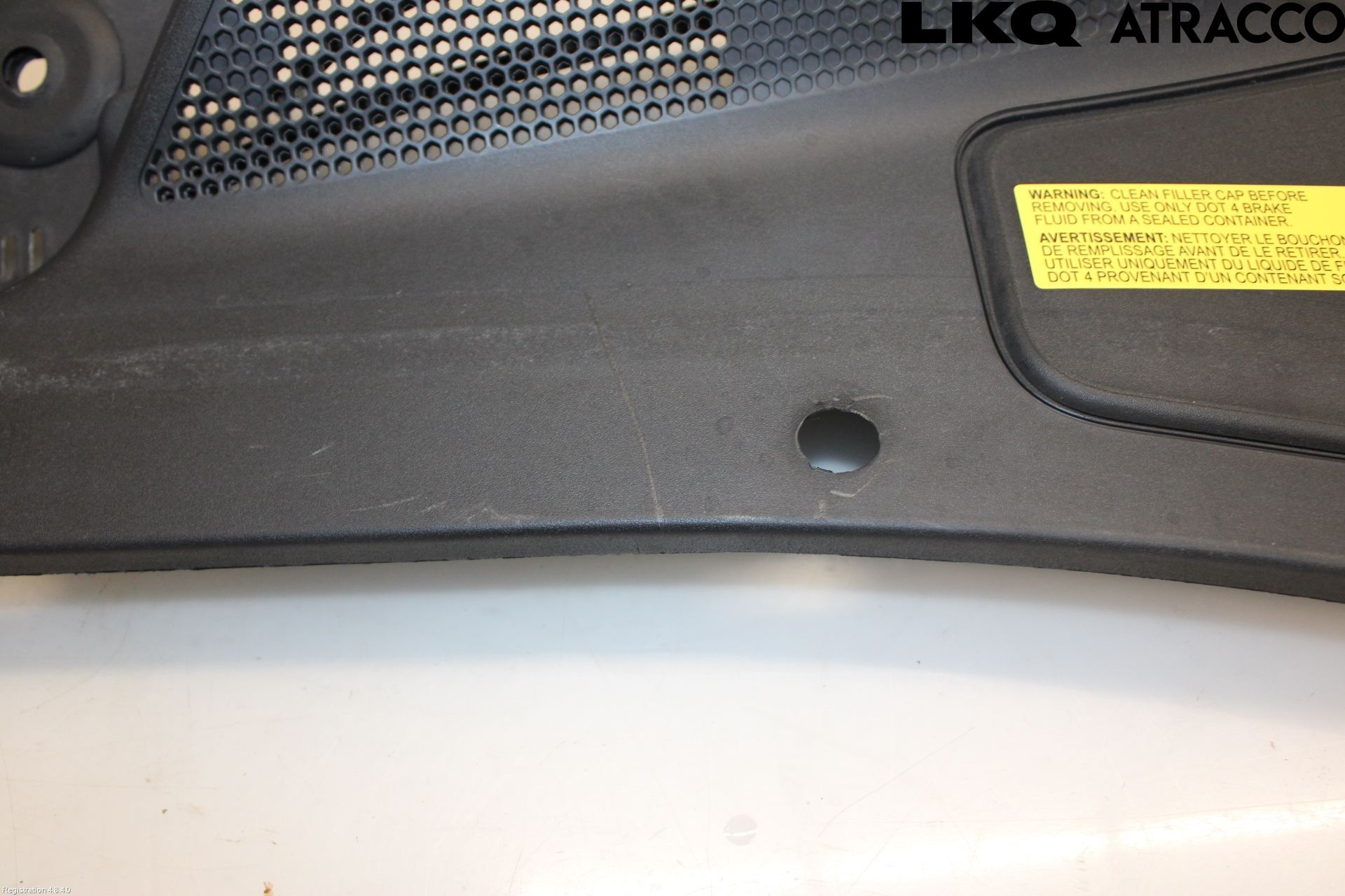Jaguar XJ X351        10- Visker Deksel-Grill-Under Frr