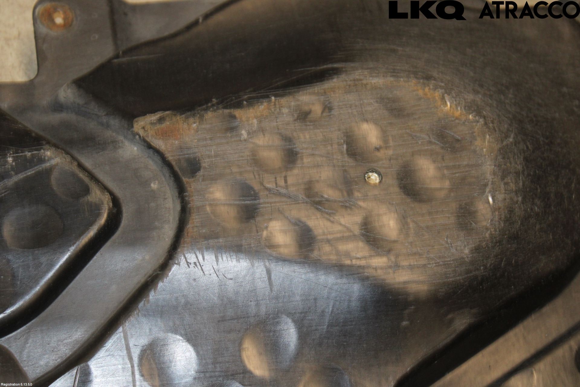 Mercedes-Benz MB E-KLASS (W212) 09-16 Bunnplate U Motor-Gear-Dørk