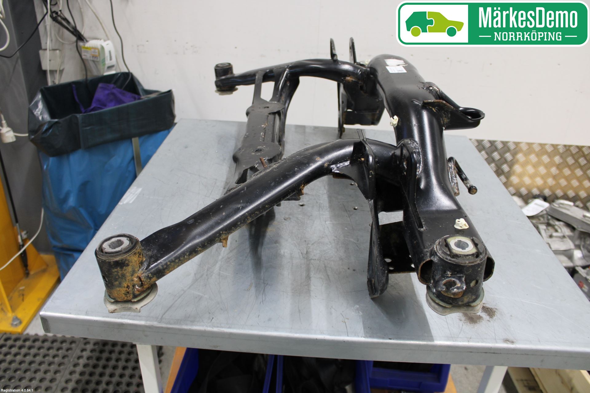 Volkswagen VW PASSAT 15-19 Bakaksel Feste Travers-Ramme