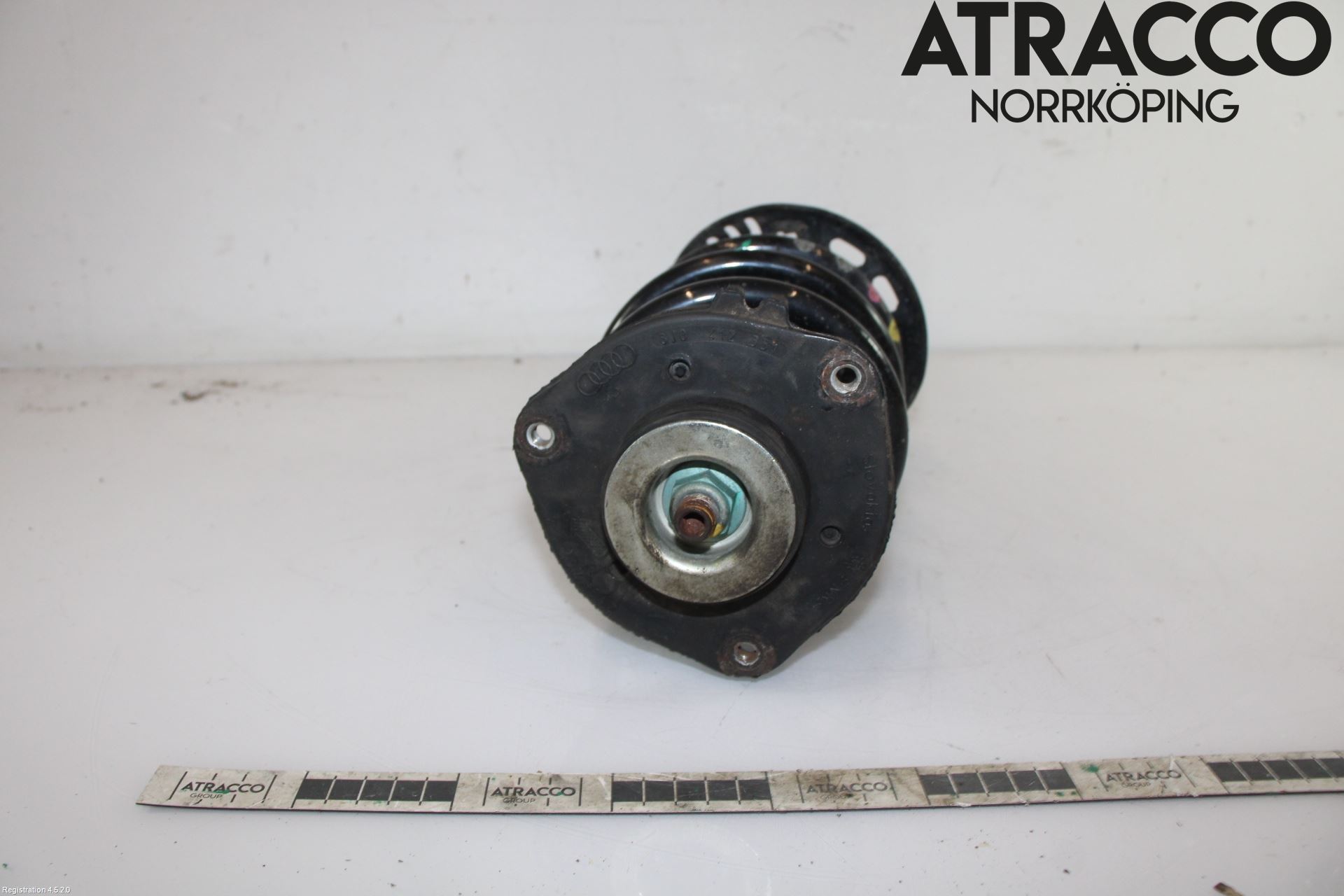 Audi A3/S3 05-13 Fjærbein Foran Høyre