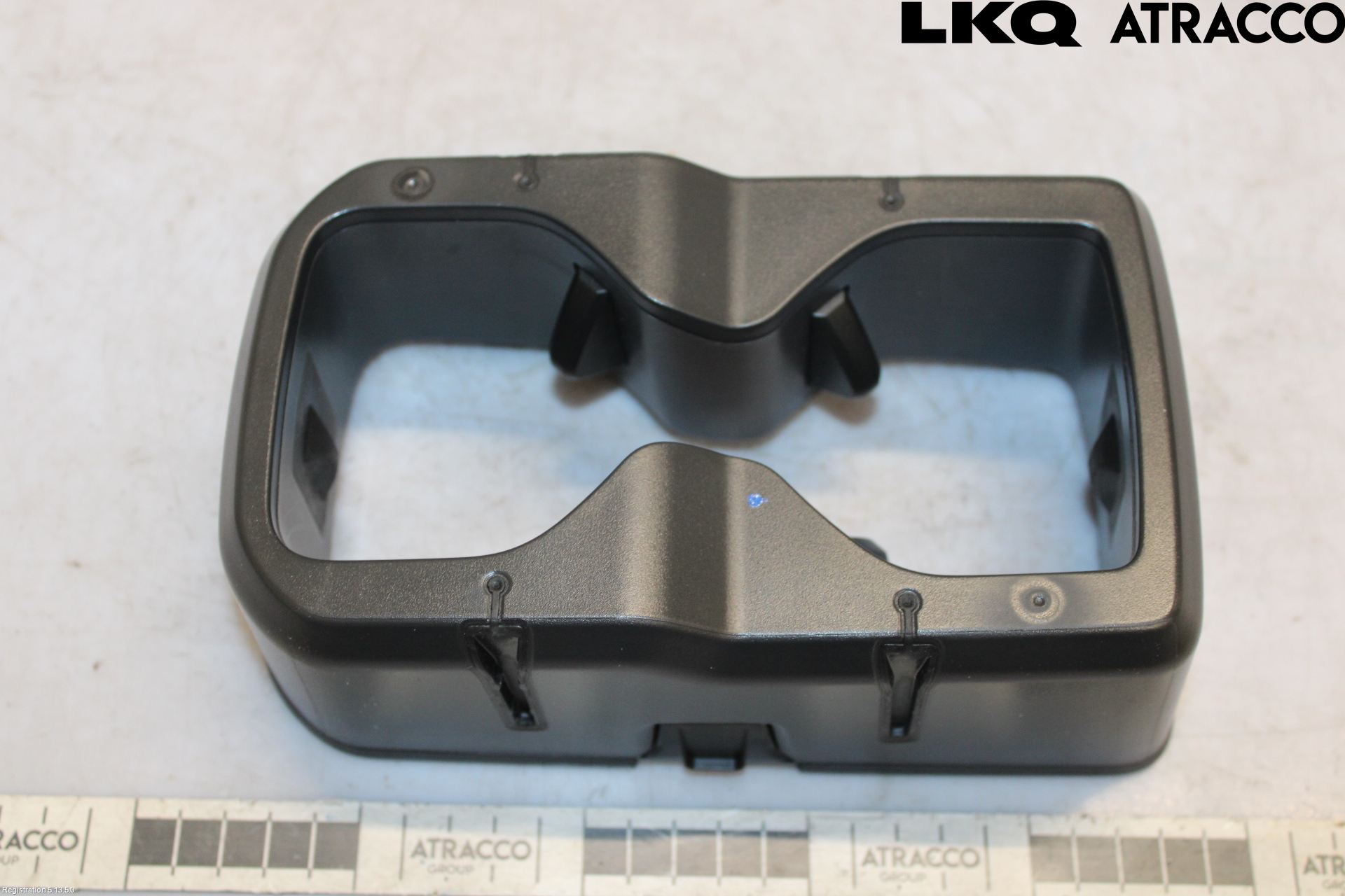 Volkswagen VW ID.4 21- Innr Koppholder