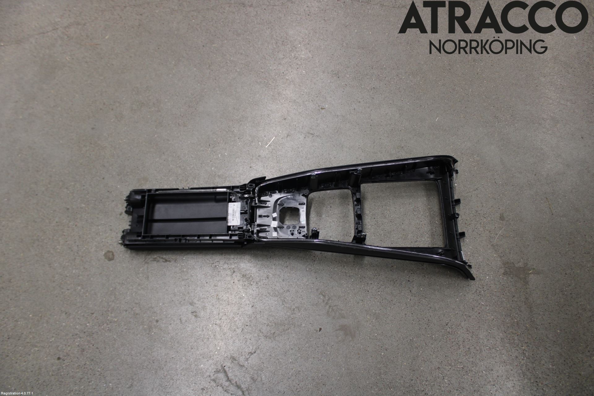 Mercedes-Benz MB CLA-KLASS (C118/X118) 19- Instrumentkonsoll Midt