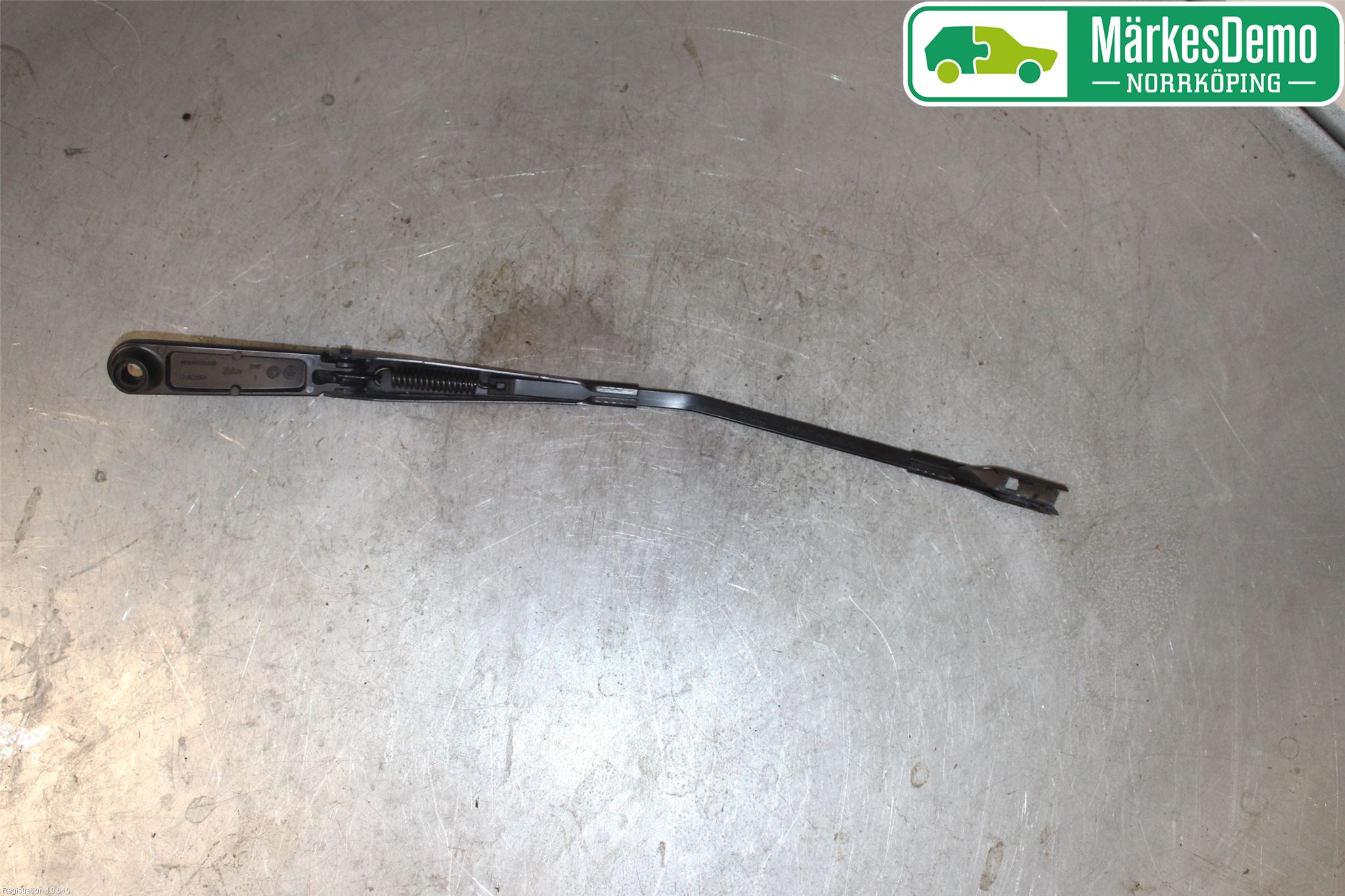 Audi A6 F2/C8 19- Viskerarm-Armer Frontrute