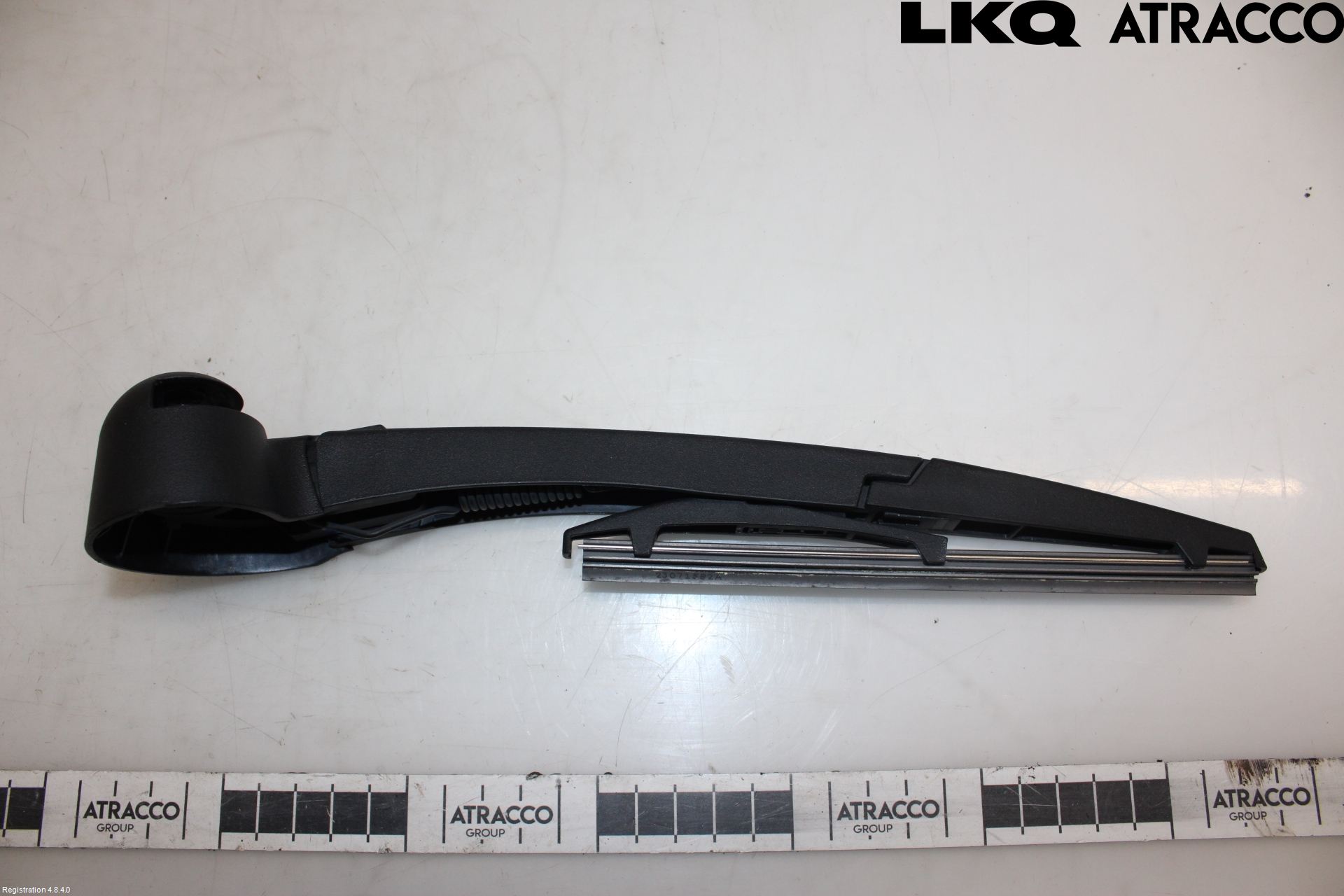 MG 4 23- Viskerarm Bakrute