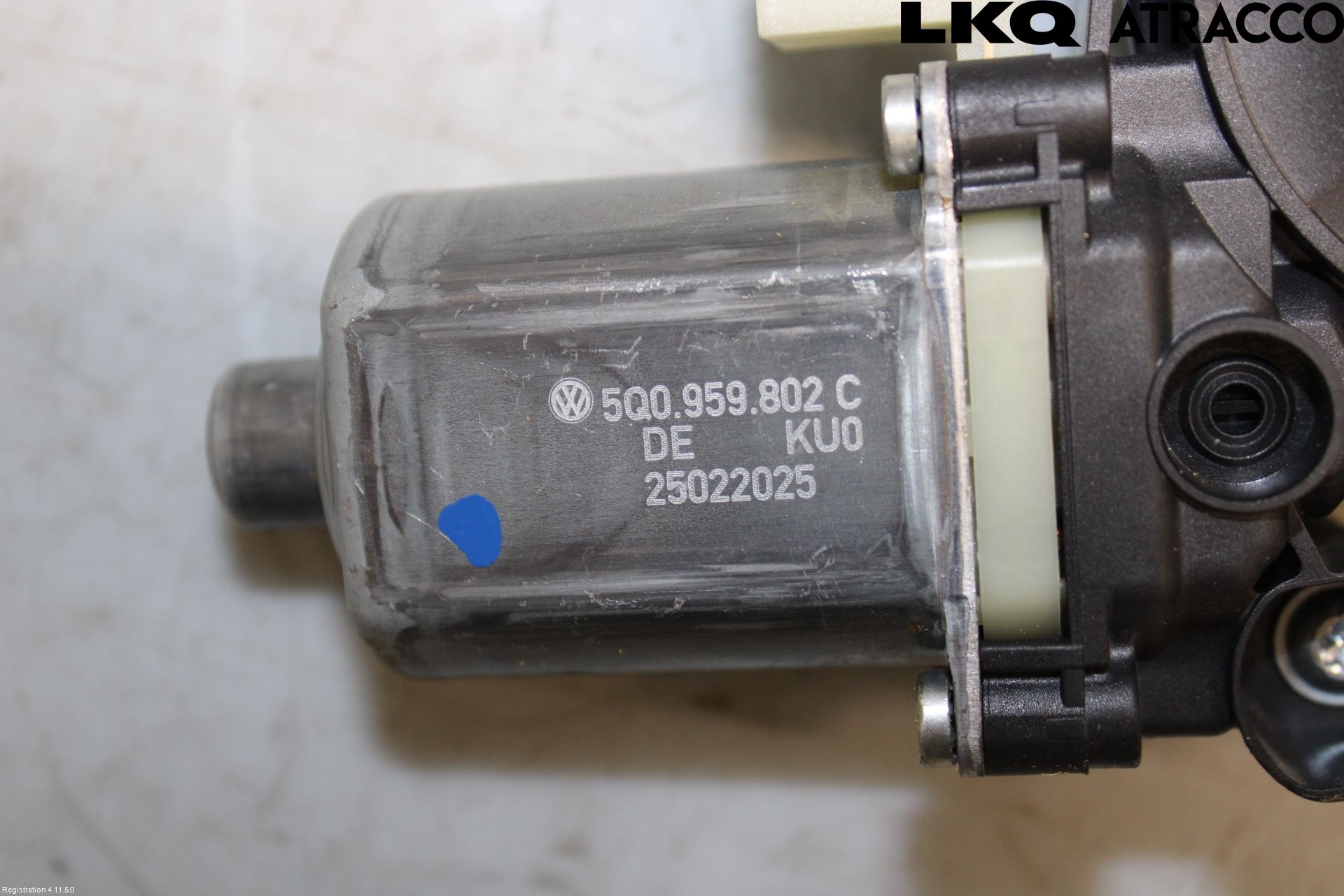 Volkswagen VW TOURAN 16- Vindusheis El Komp