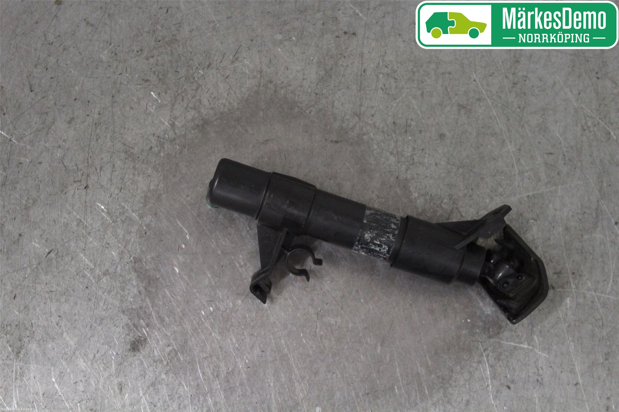 Volkswagen VW GOLF V 04-09 Spylerdyse Frontlykter