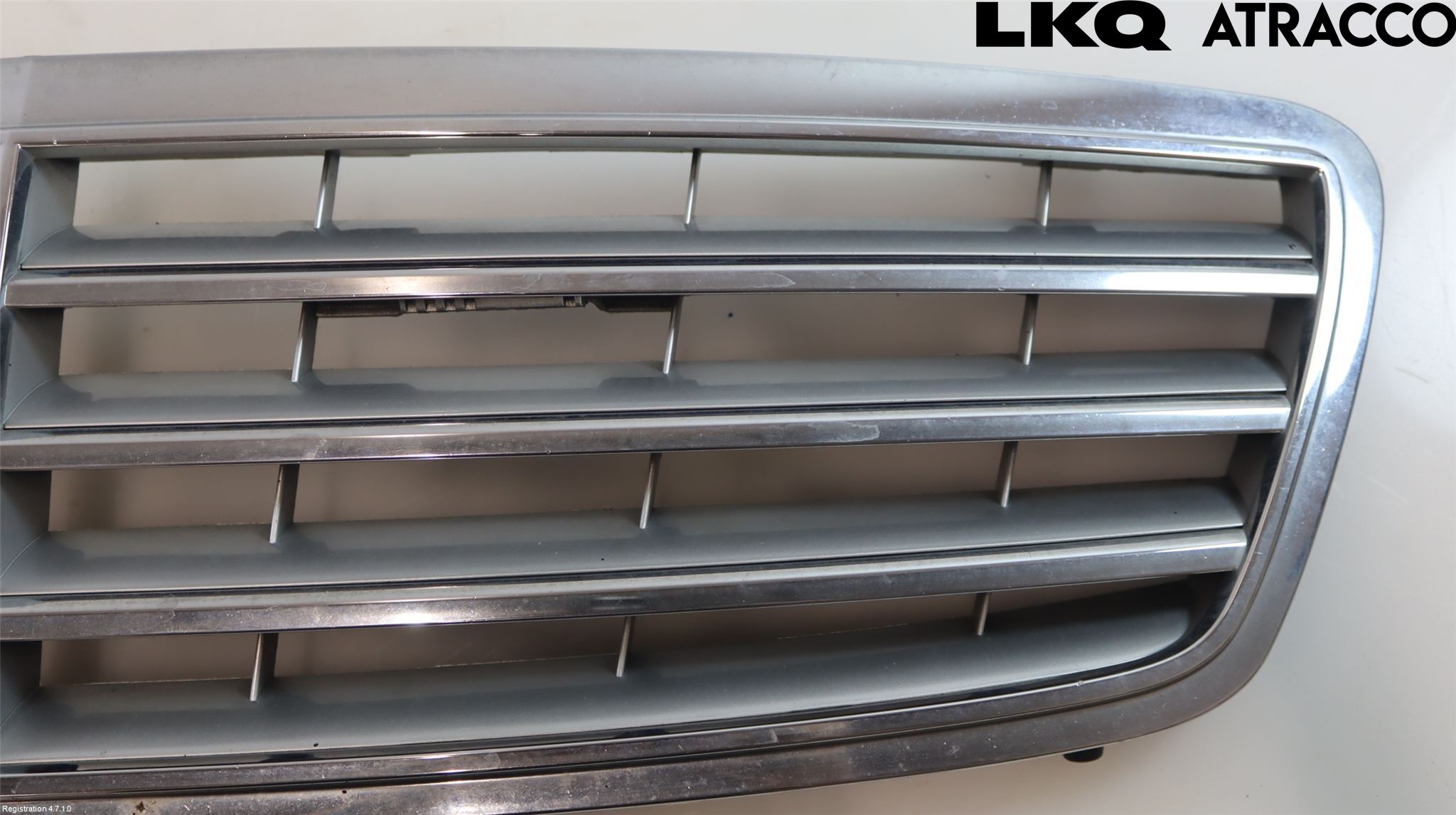 Mercedes-Benz MB C (203) 00-07 Grill Komplett