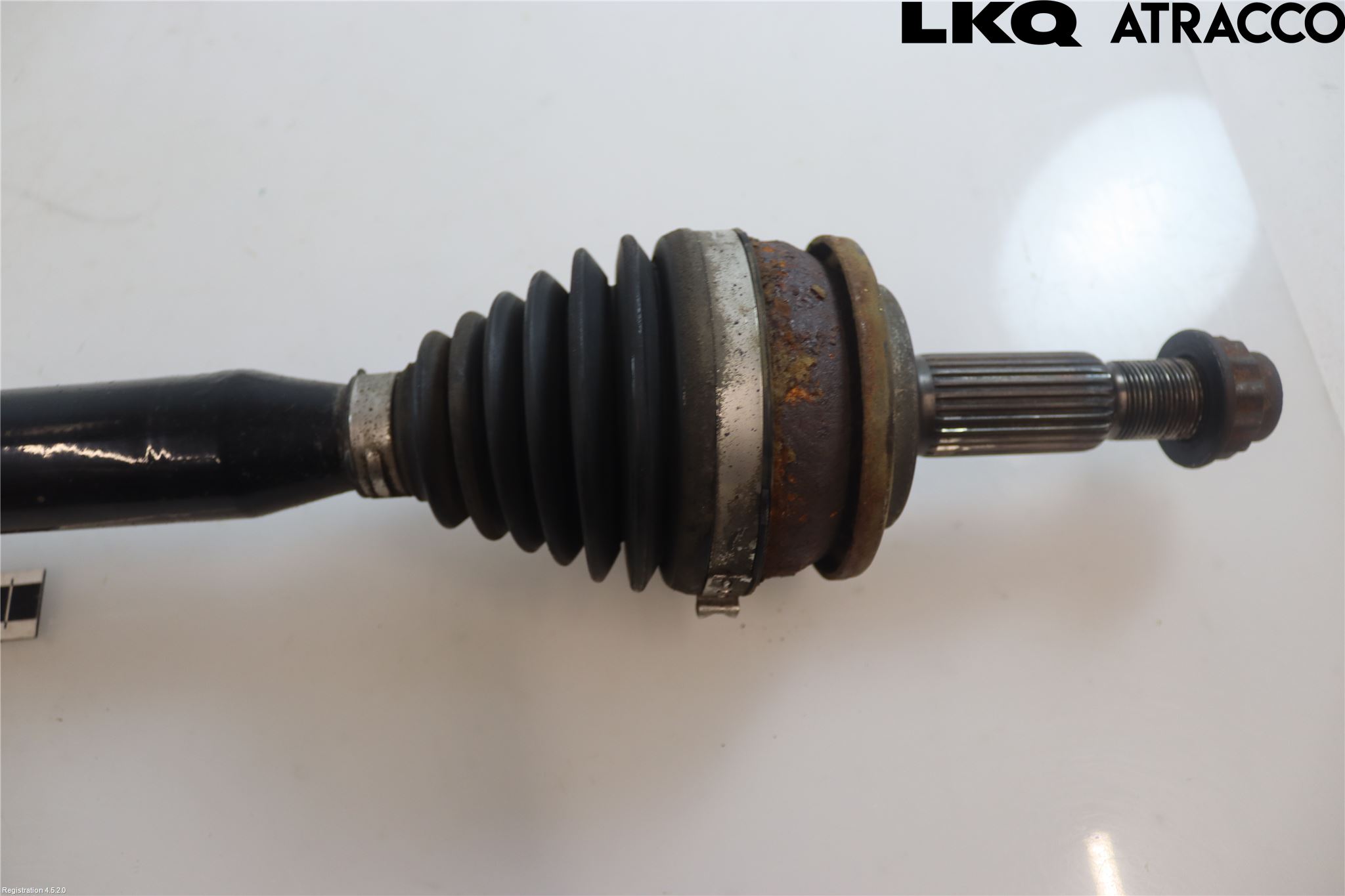 Toyota AURIS 10-12 Drivaksel Foran Kompl Høyre