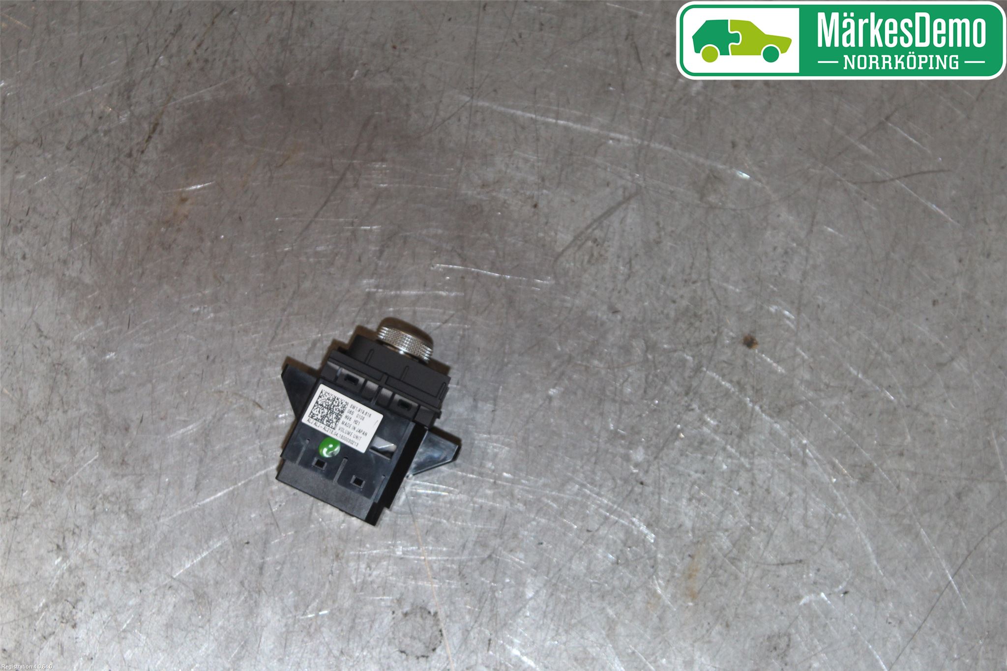 Audi A4/S4 B9 16-19 Bryter Fader Høytalere