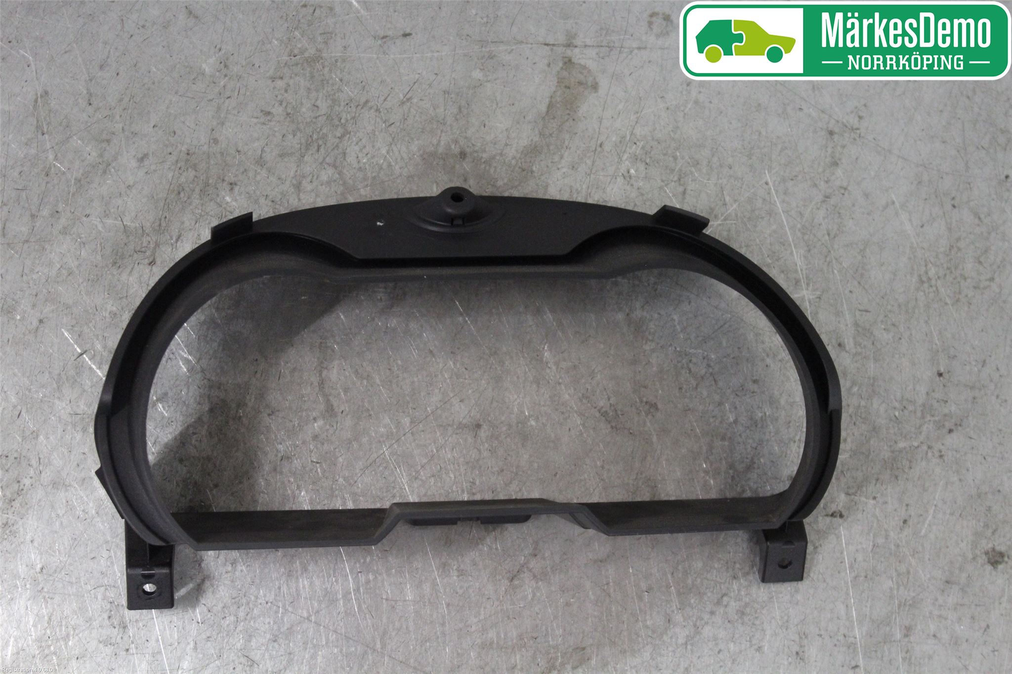 Jaguar XK/XKR 06-14 Instrument Ramme