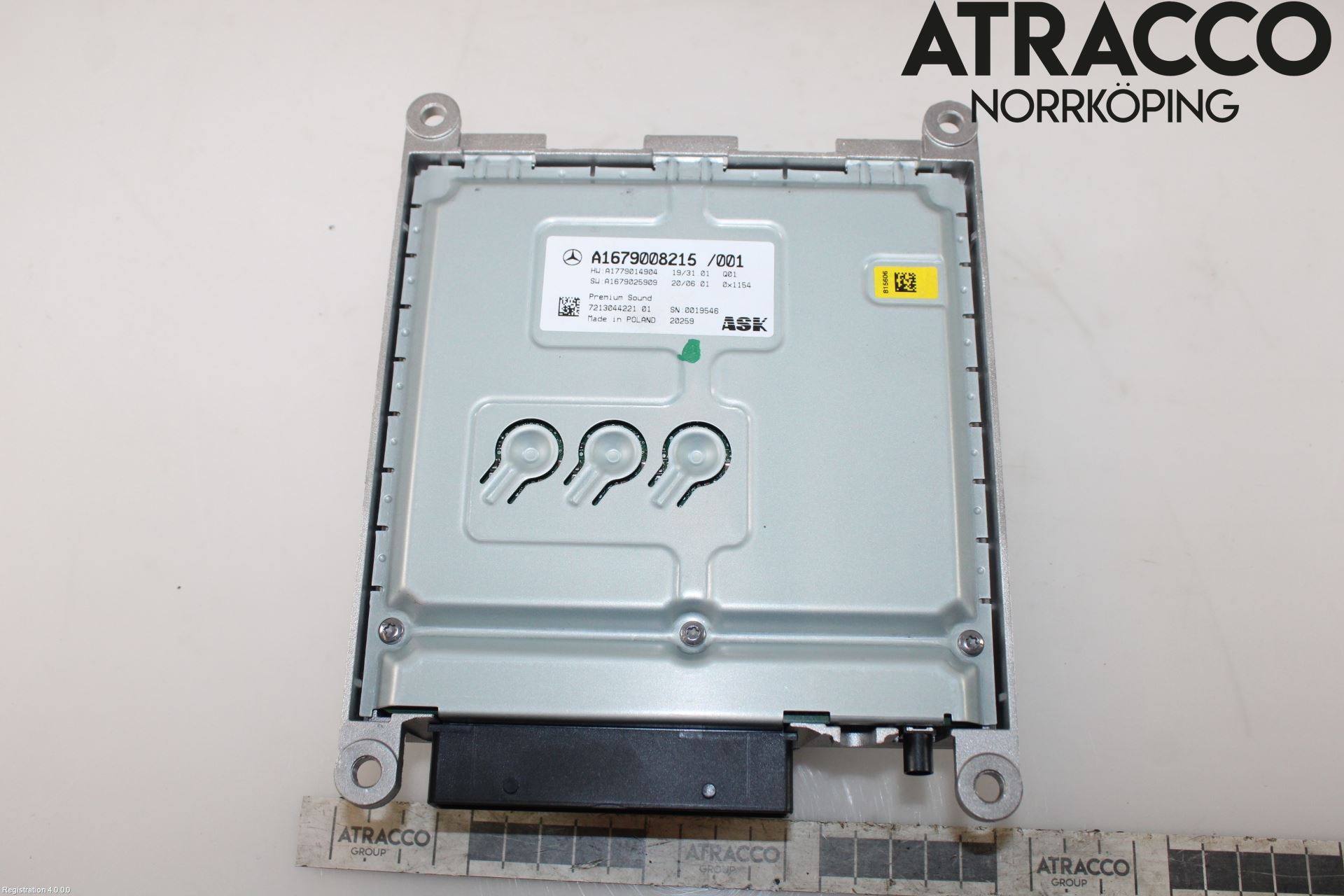 Mercedes-Benz MB EQC (N293) 20- Stereo Forsterker