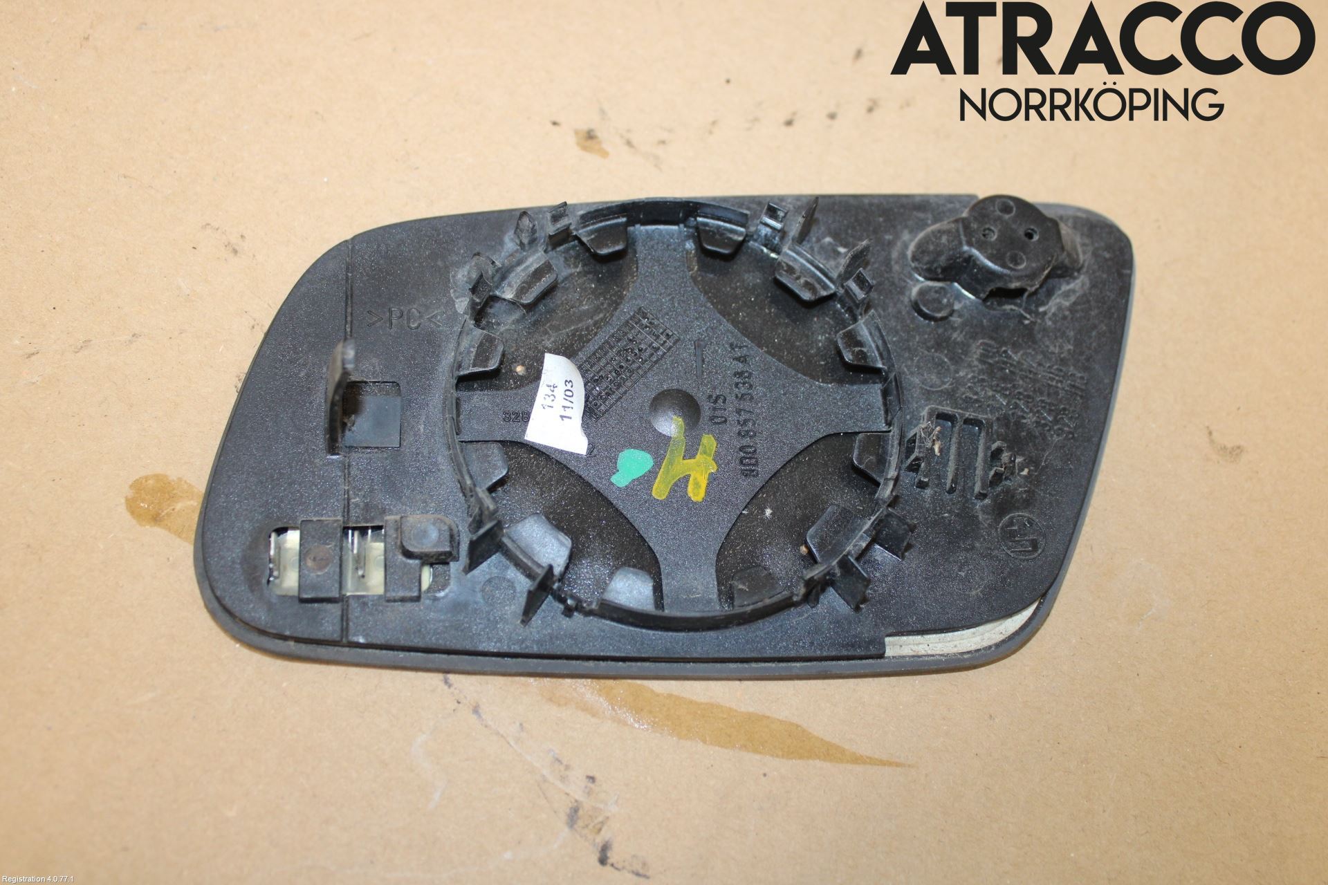 Audi A3/S3     96-03 Speil Glass H