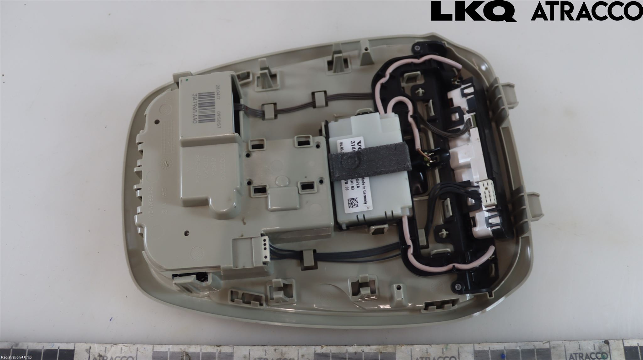 Volvo V90 17->> Innr Taklys