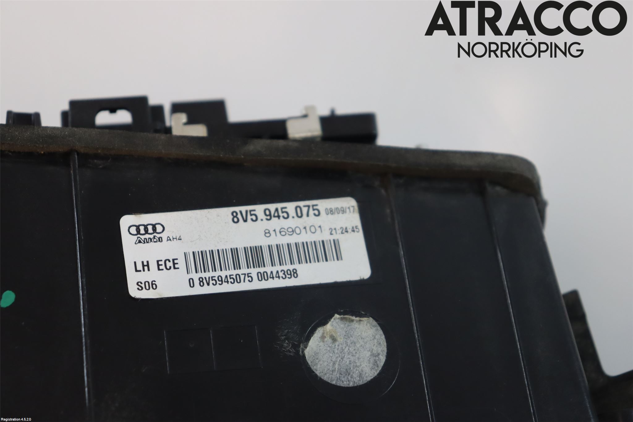 Audi A3/S3 8V 13-20 Baklykt Venstre  På Luke(Indre