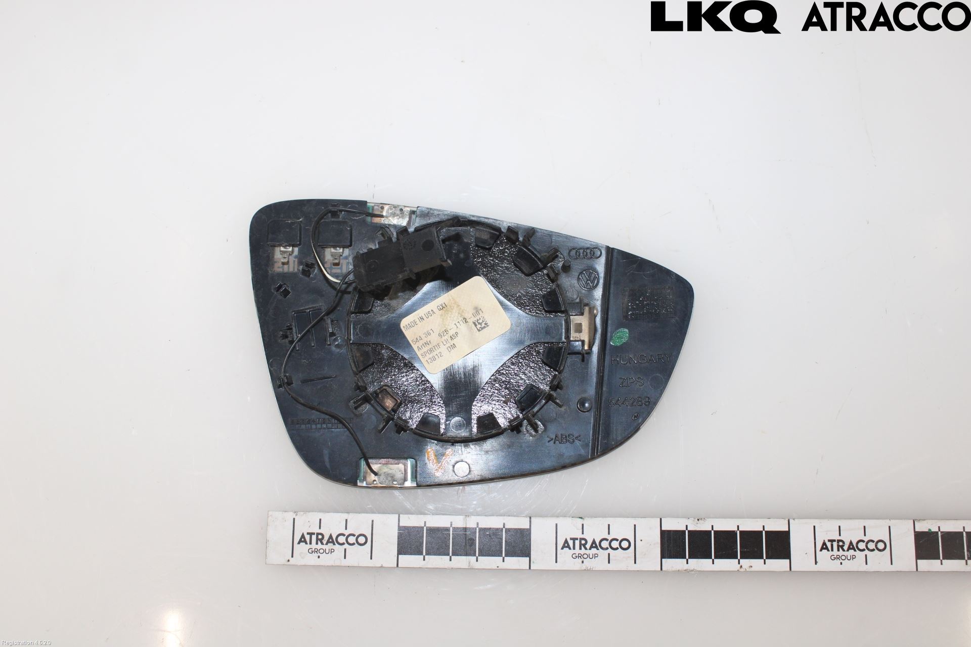 Volkswagen VW PASSAT 11-14 Speil Glass V
