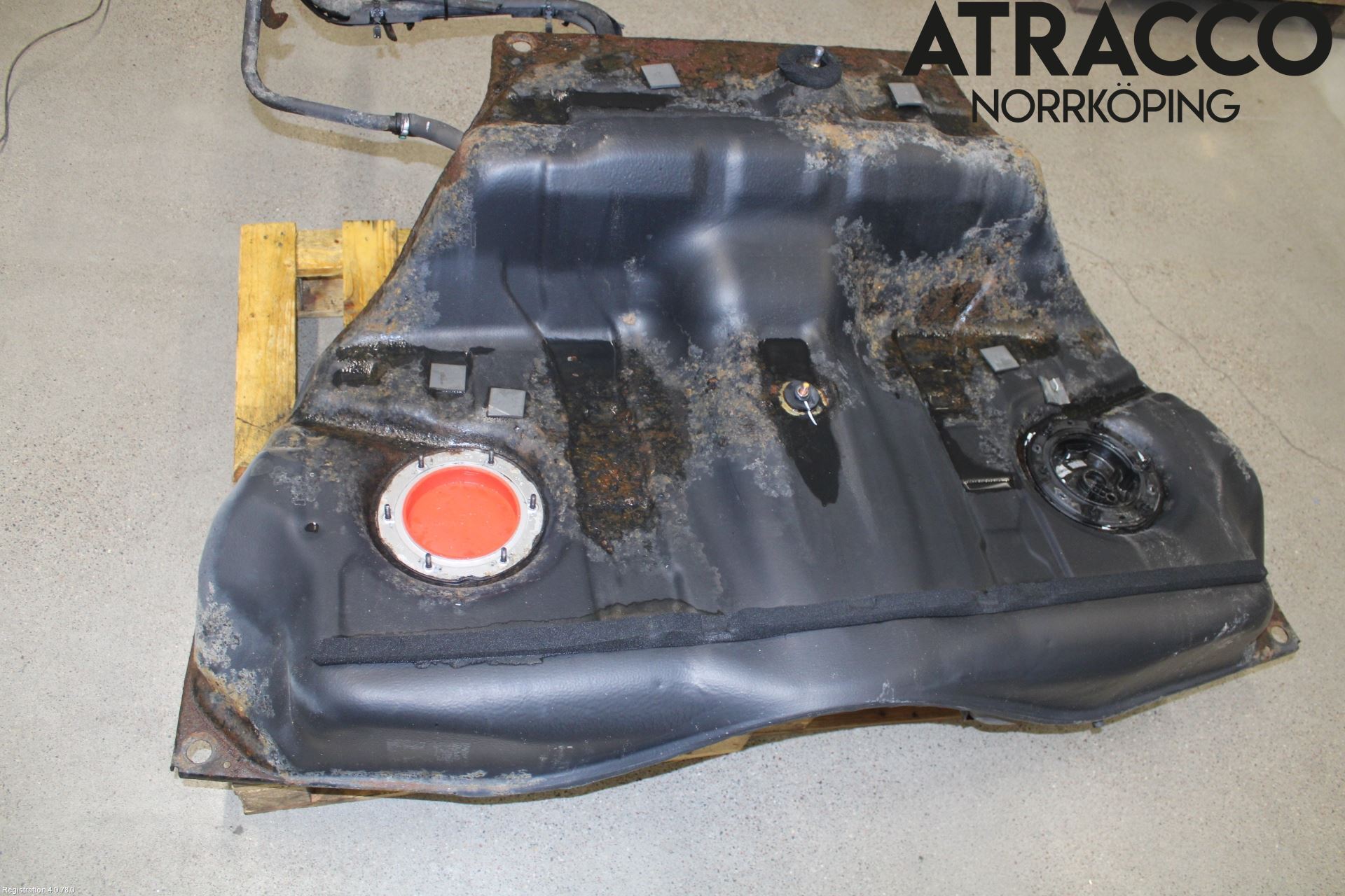 Mercedes-Benz MB S-KLASS (W221) 05-13 Drivstofftank Innsprøytning