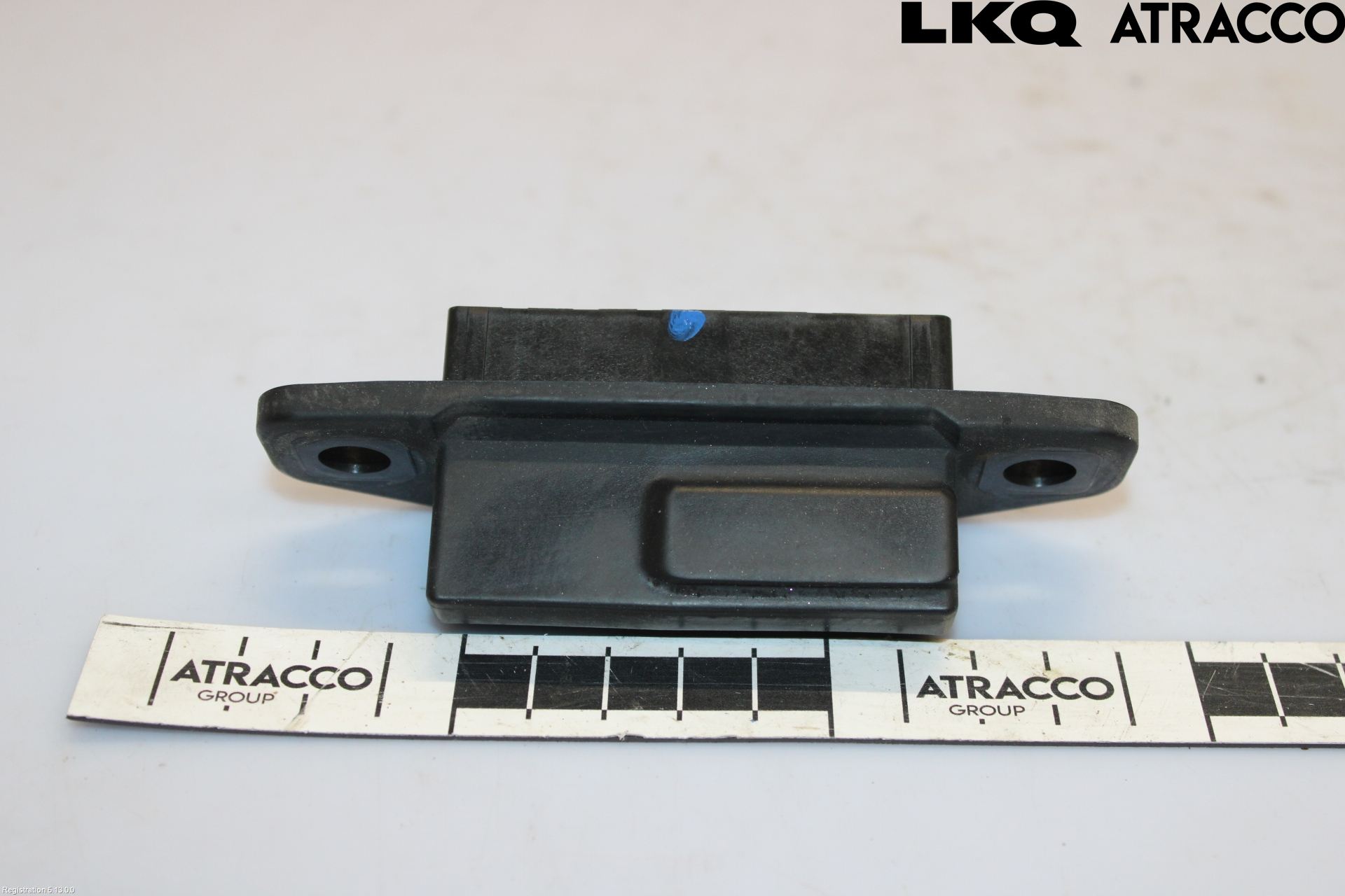 Toyota AURIS 13-19 Bakluke Handtak Ytre