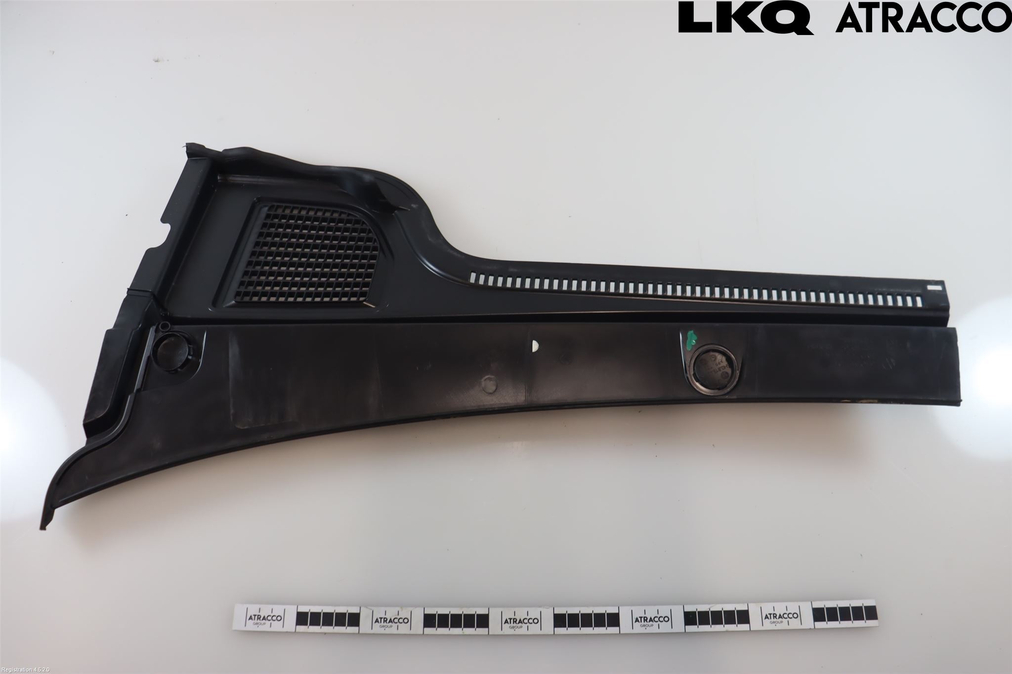 Volkswagen VW GOLF / E-GOLF VIII 20- Visker Deksel-Grill-Under Frr