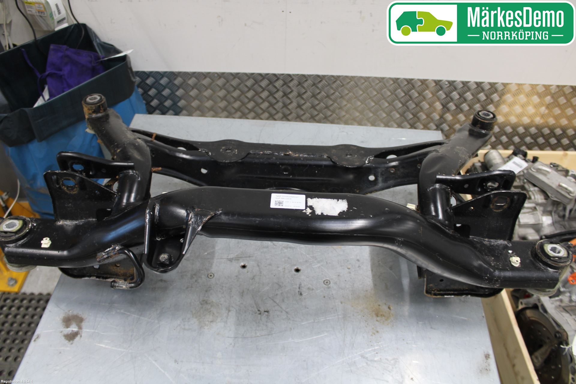 Volkswagen VW PASSAT 15-19 Bakaksel Feste Travers-Ramme