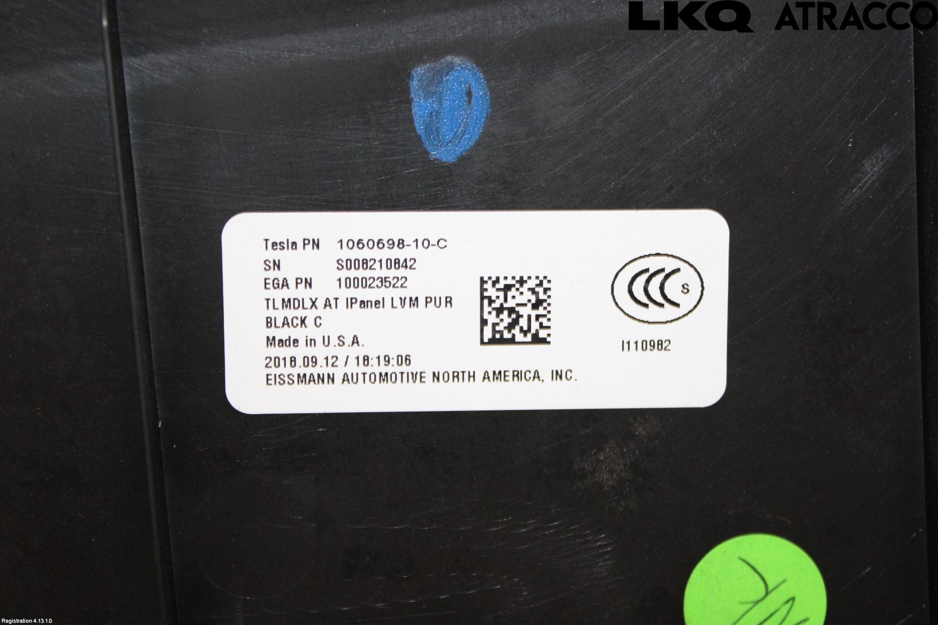 Tesla MODEL X 16- Dashbord