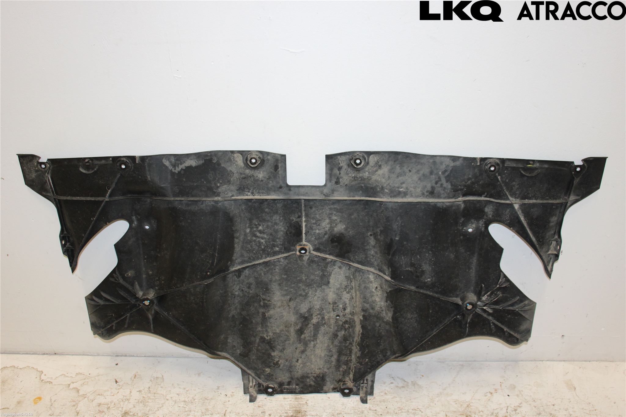 Tesla MODEL Y 21- Bunnplate U Motor-Gear-Dørk