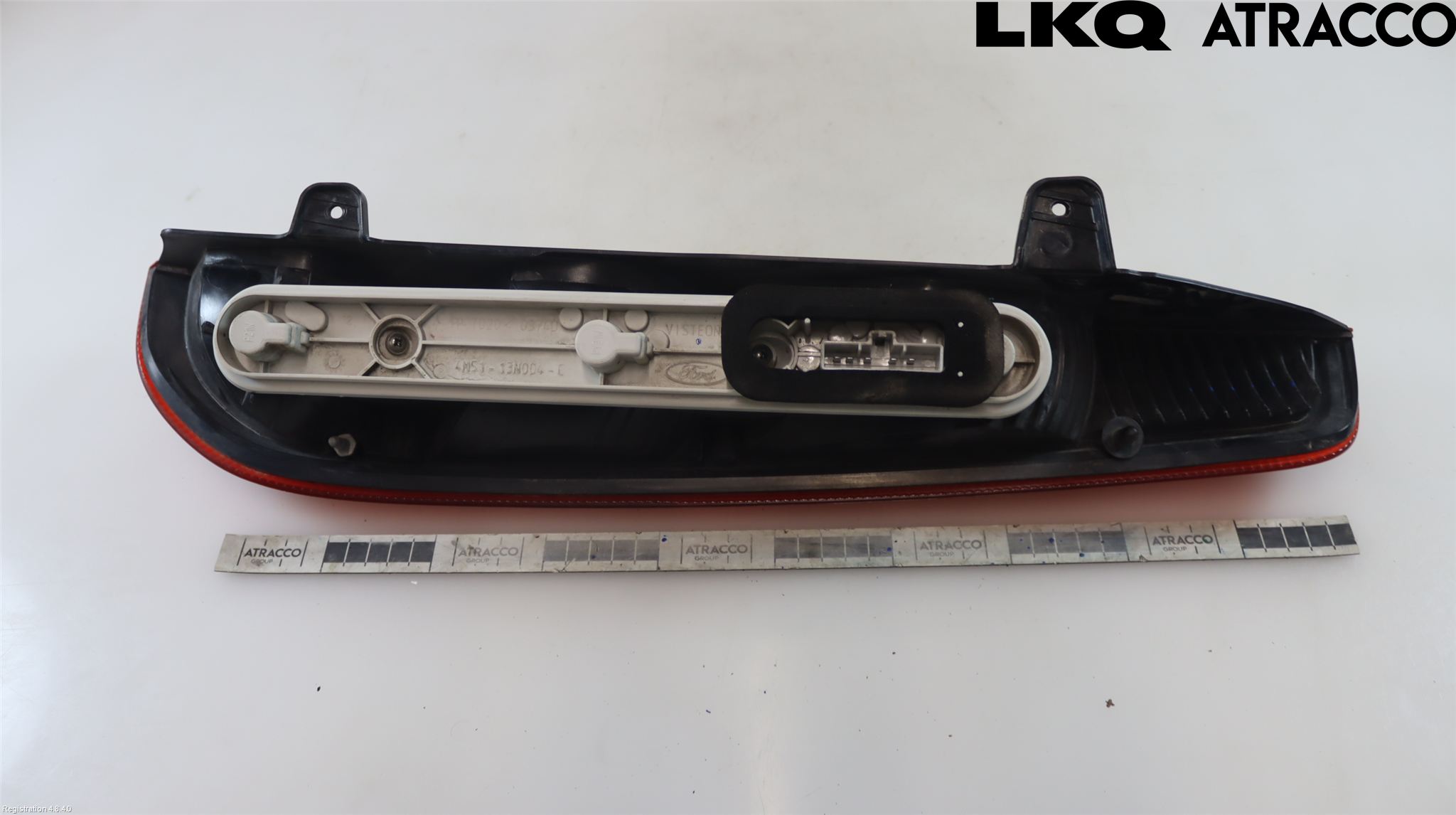 Ford FOCUS     04-07 Baklykt Venstre