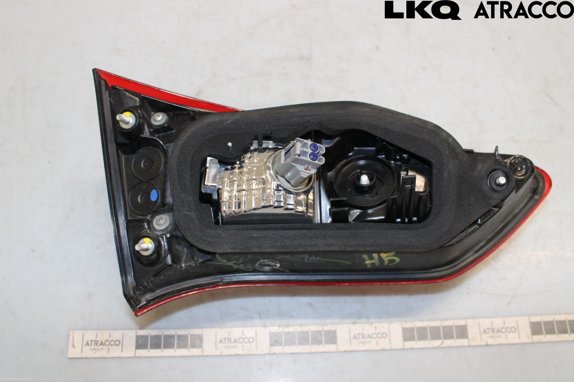 Toyota YARIS XP130 15-20 Baklykt Høyre  På Luke(Indre)
