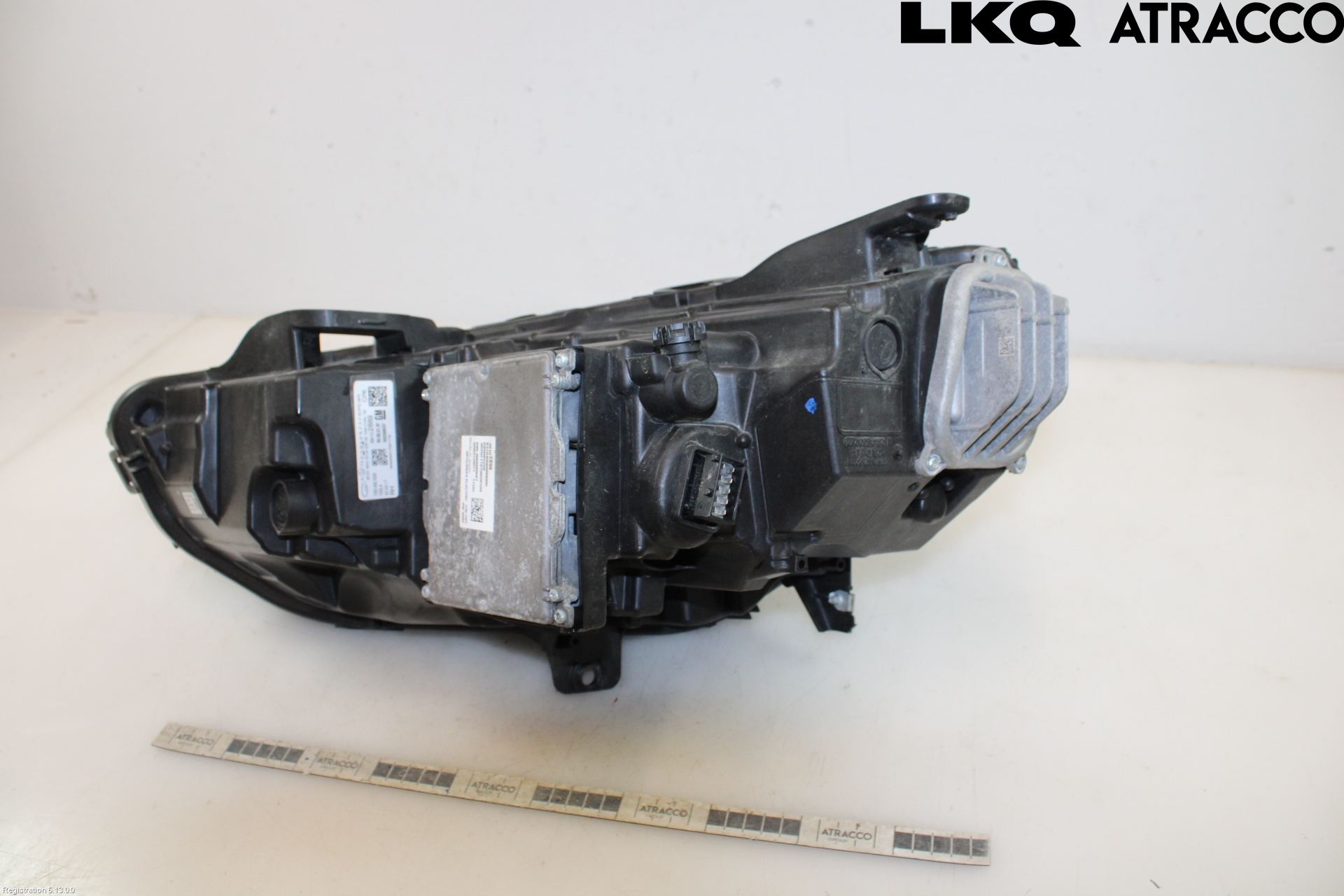 Opel INSIGNIA 17- Frontlykt Høyre