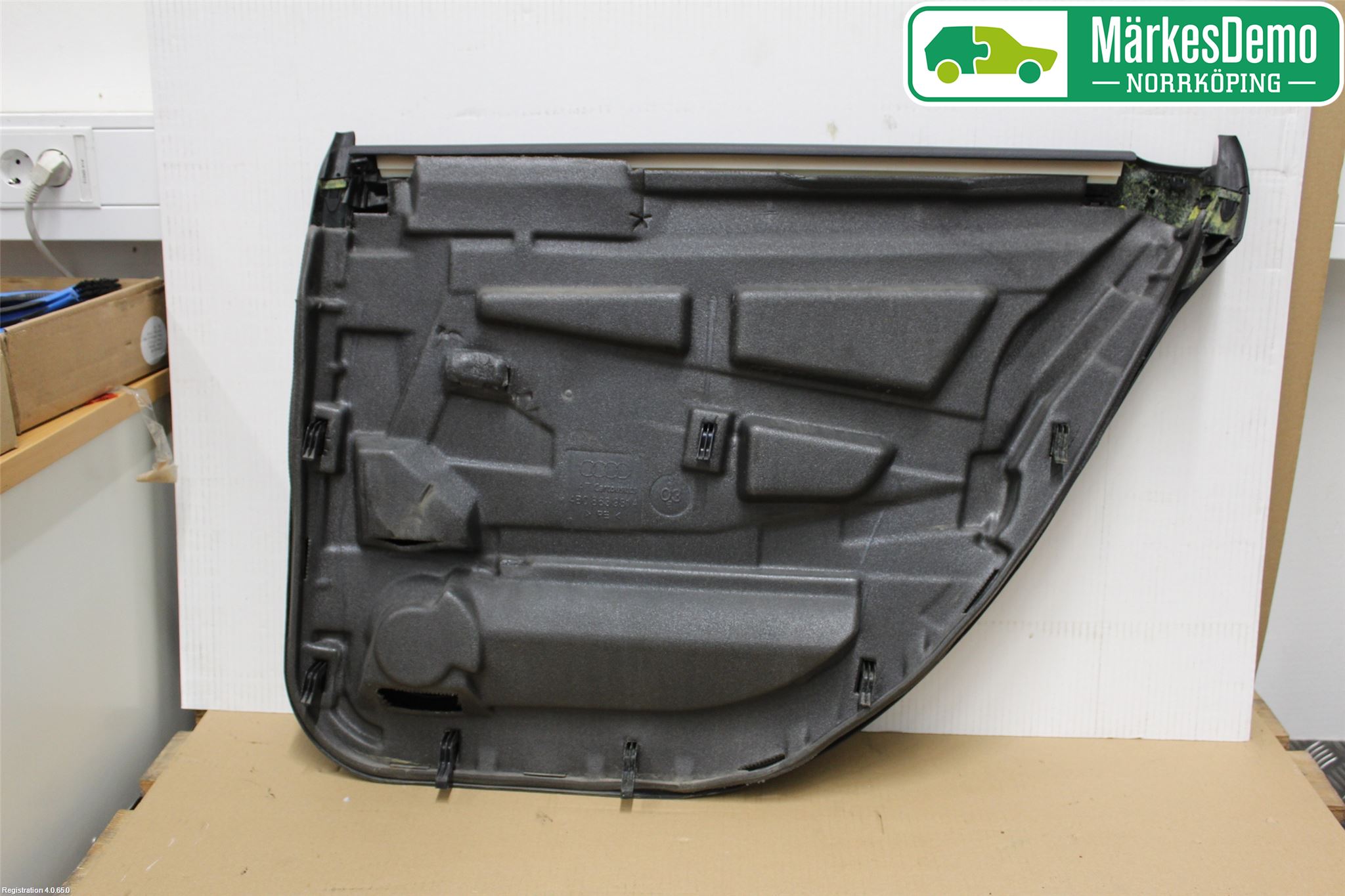 Audi A6/S6     97-05 Innr Dørtrekk Venstre