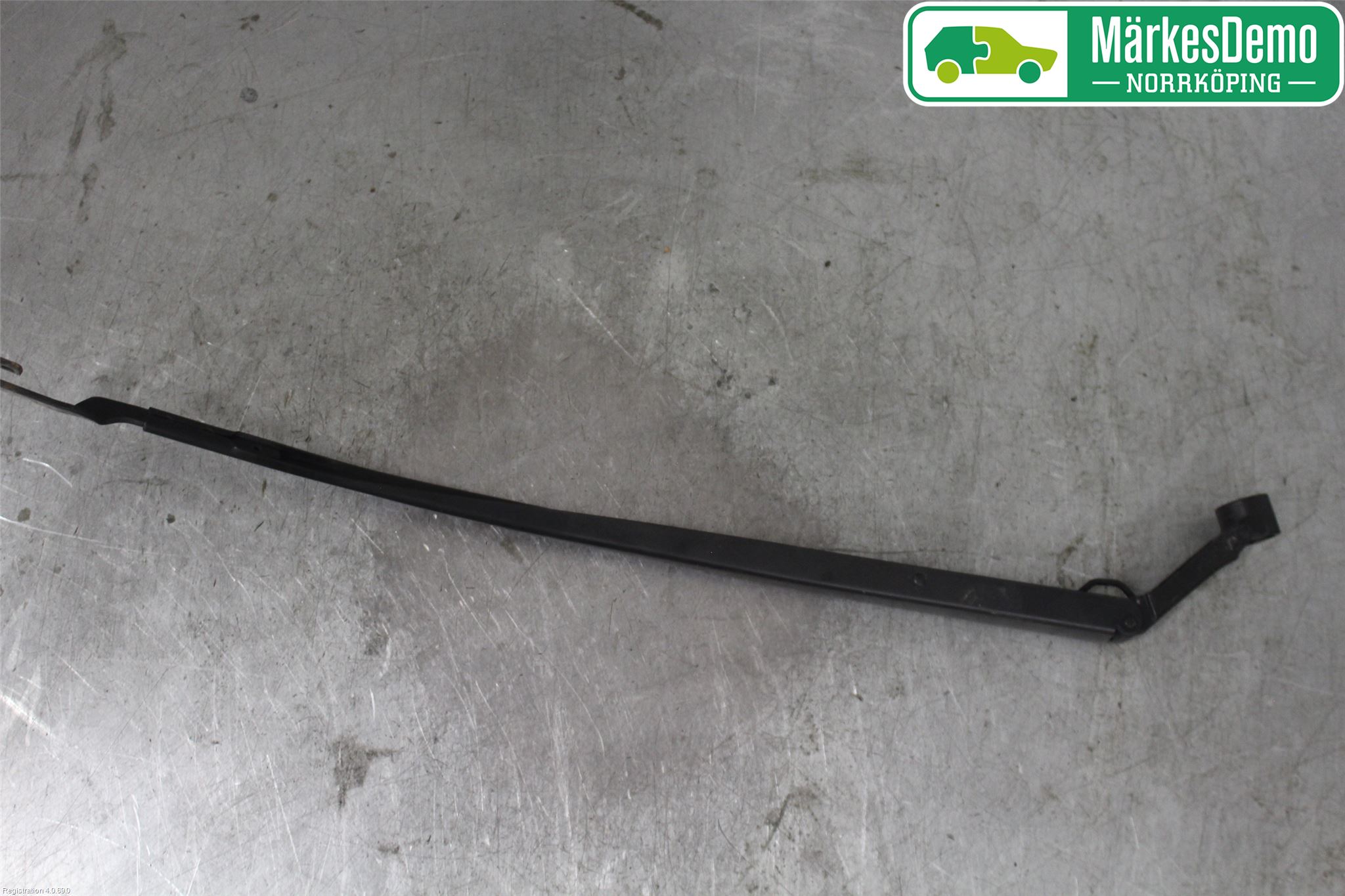 Toyota AURIS 10-12 Viskerarm-Armer Frontrute