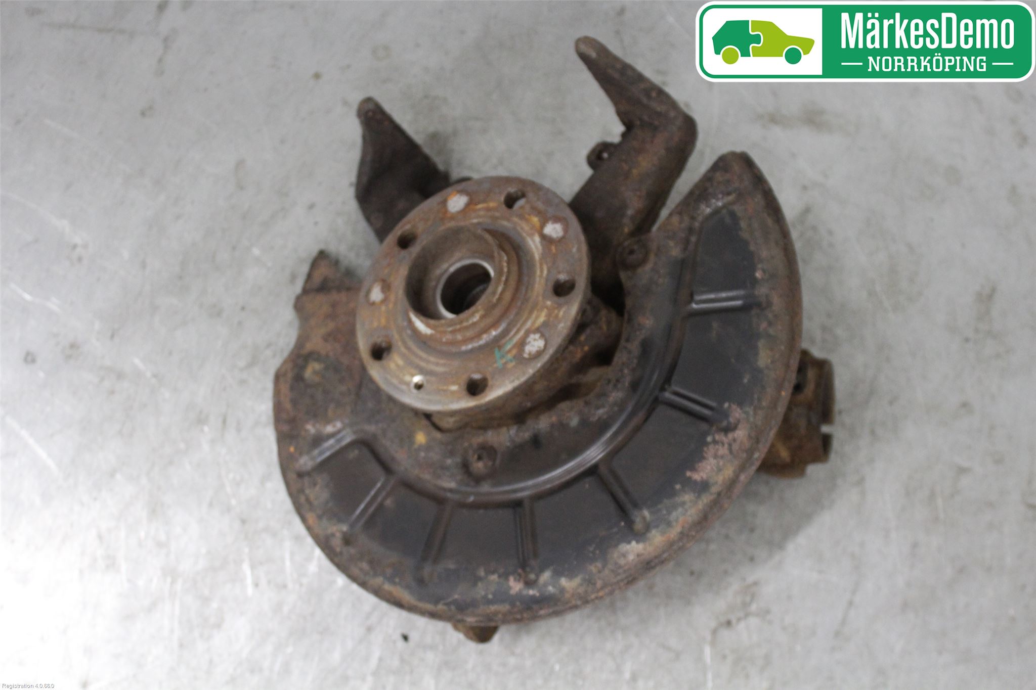 Seat LEON 06-12 Spindel Vf