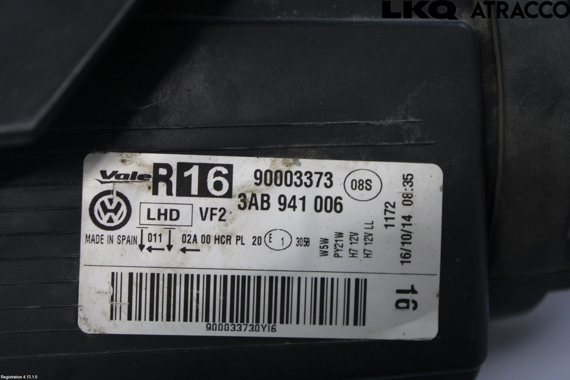 Volkswagen VW PASSAT 11-14 Frontlykt Høyre