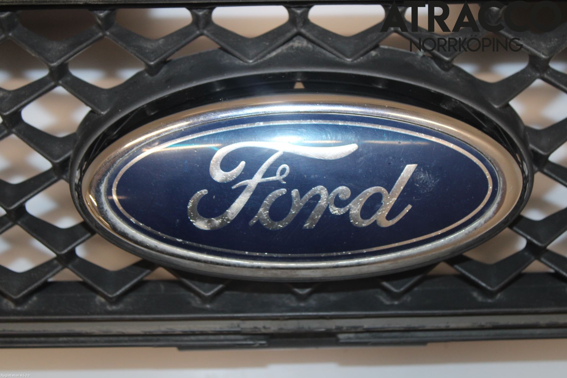 Ford GALAXY 06-15 Grill Komplett