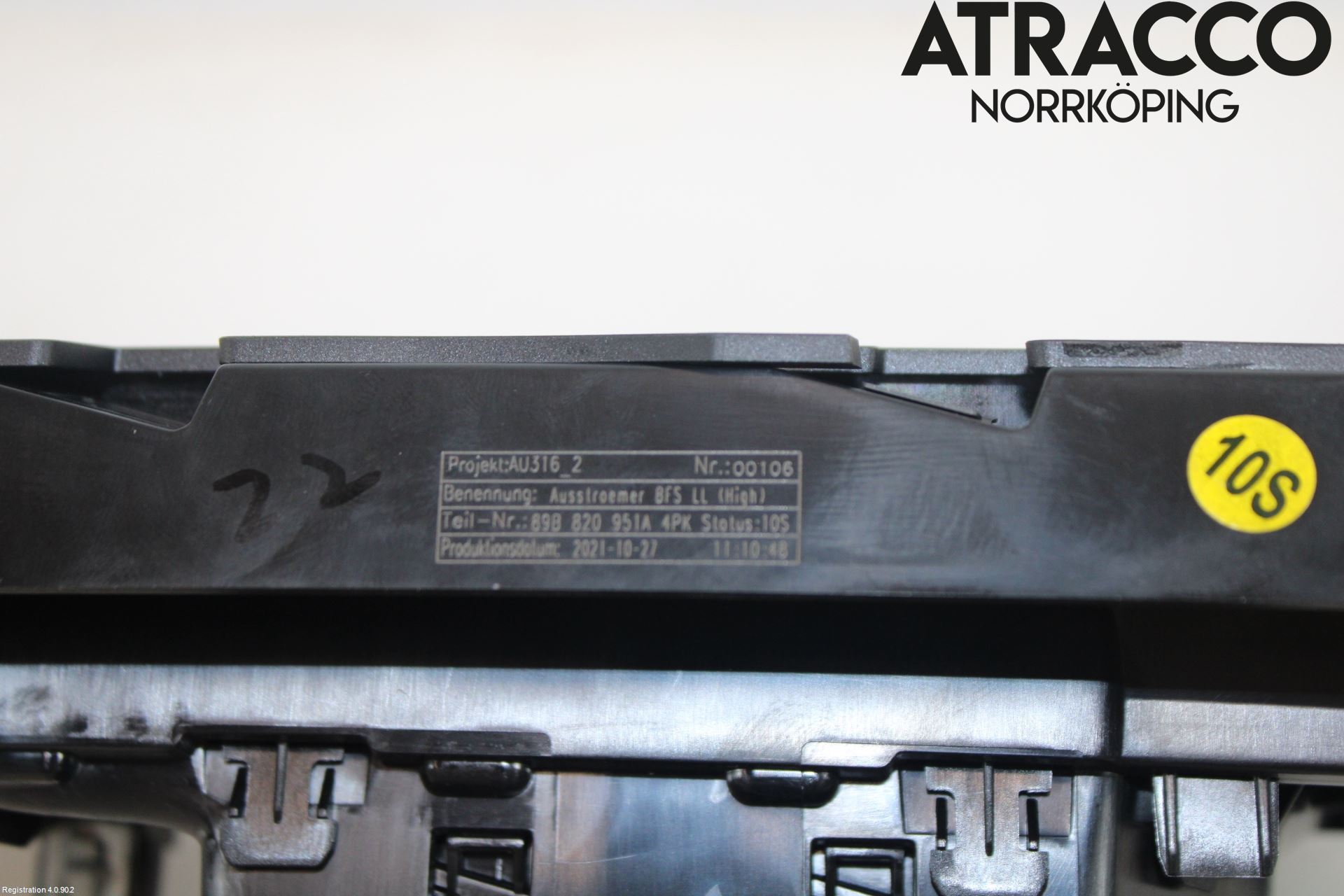 Audi Q4 E-TRON FZ 22- Dashbord Kanal - Dyse