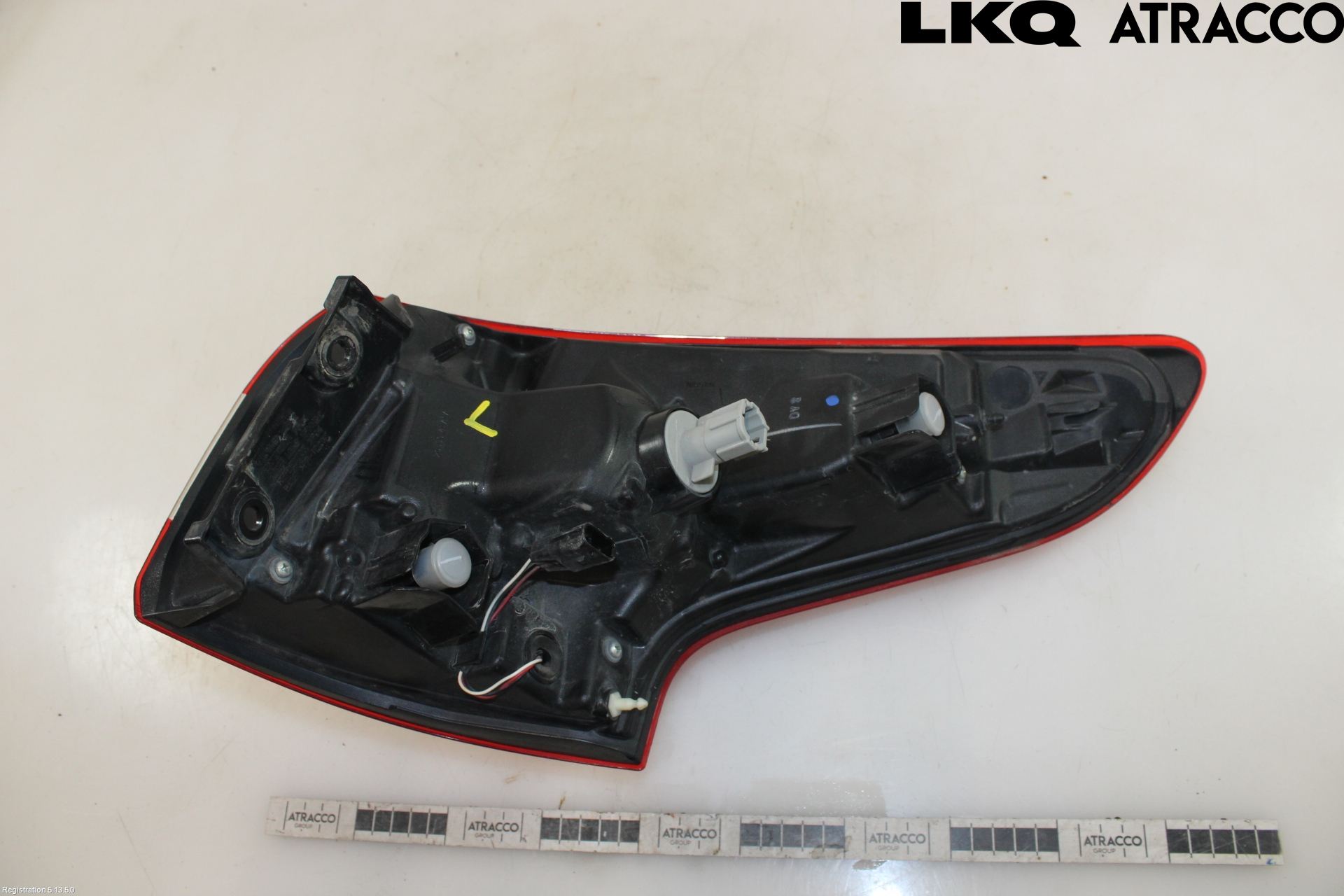 Nissan QASHQAI 14-17 Baklykt Venstre