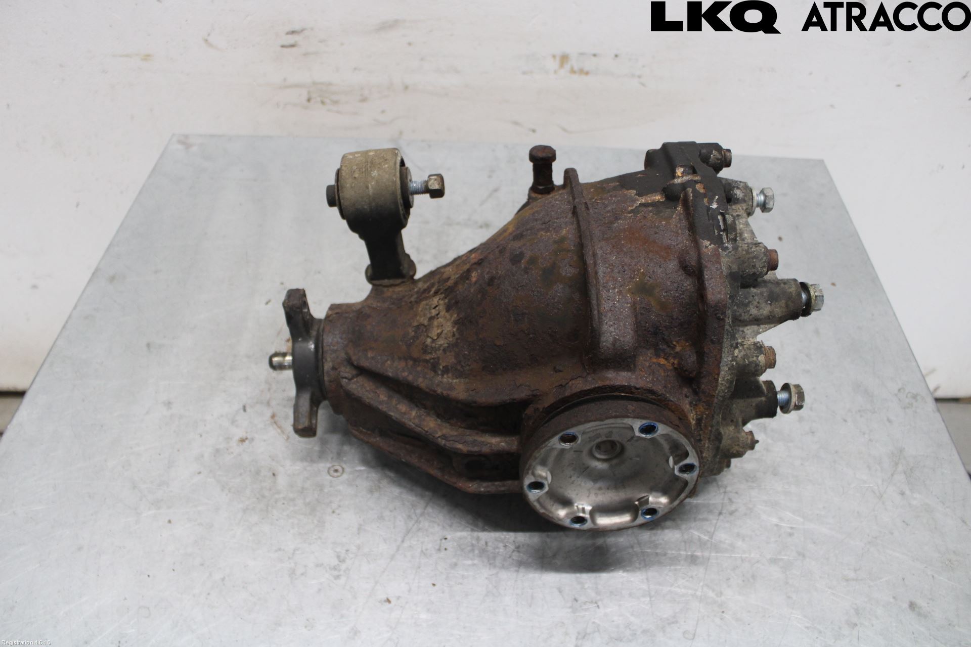 Mercedes-Benz MB S-KLASS (W220)  99-05 Bakaksel Kardang Bak -Diff