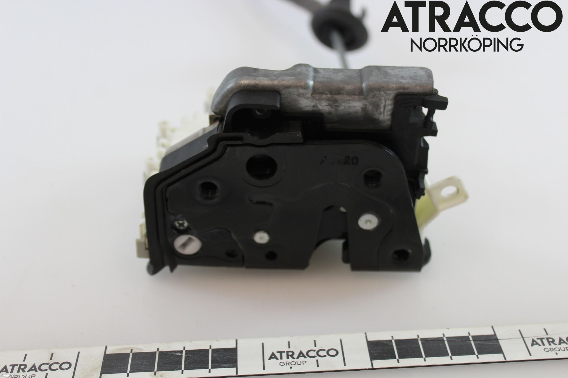 Audi A4/S4 B9 20- Dørlås - Låsekasse
