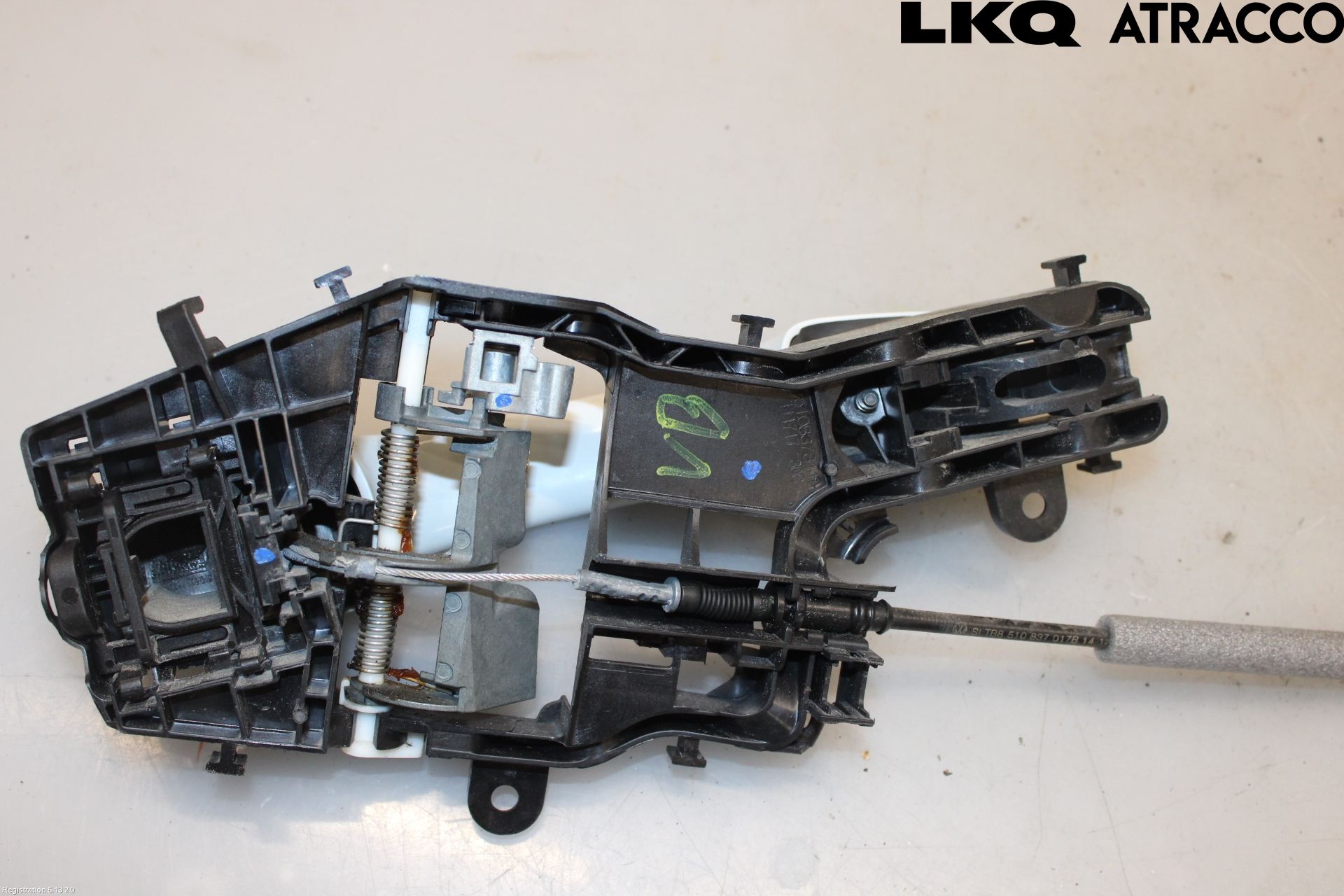 Volkswagen VW PASSAT 15-19 Dørhandtak Ytre Venstre