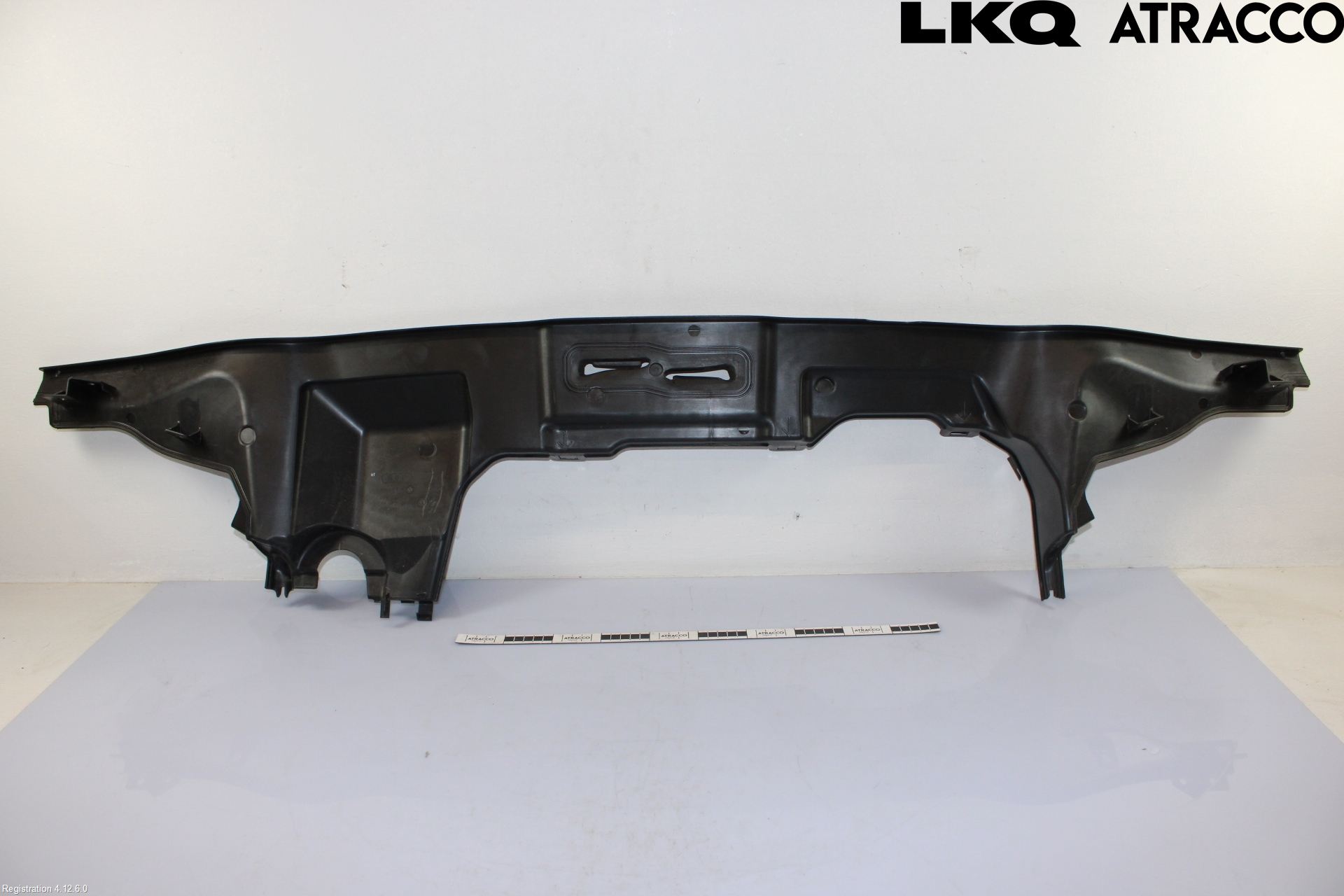 Audi Q6 E-TRON CN 24- Visker Deksel-Grill-Under Frr
