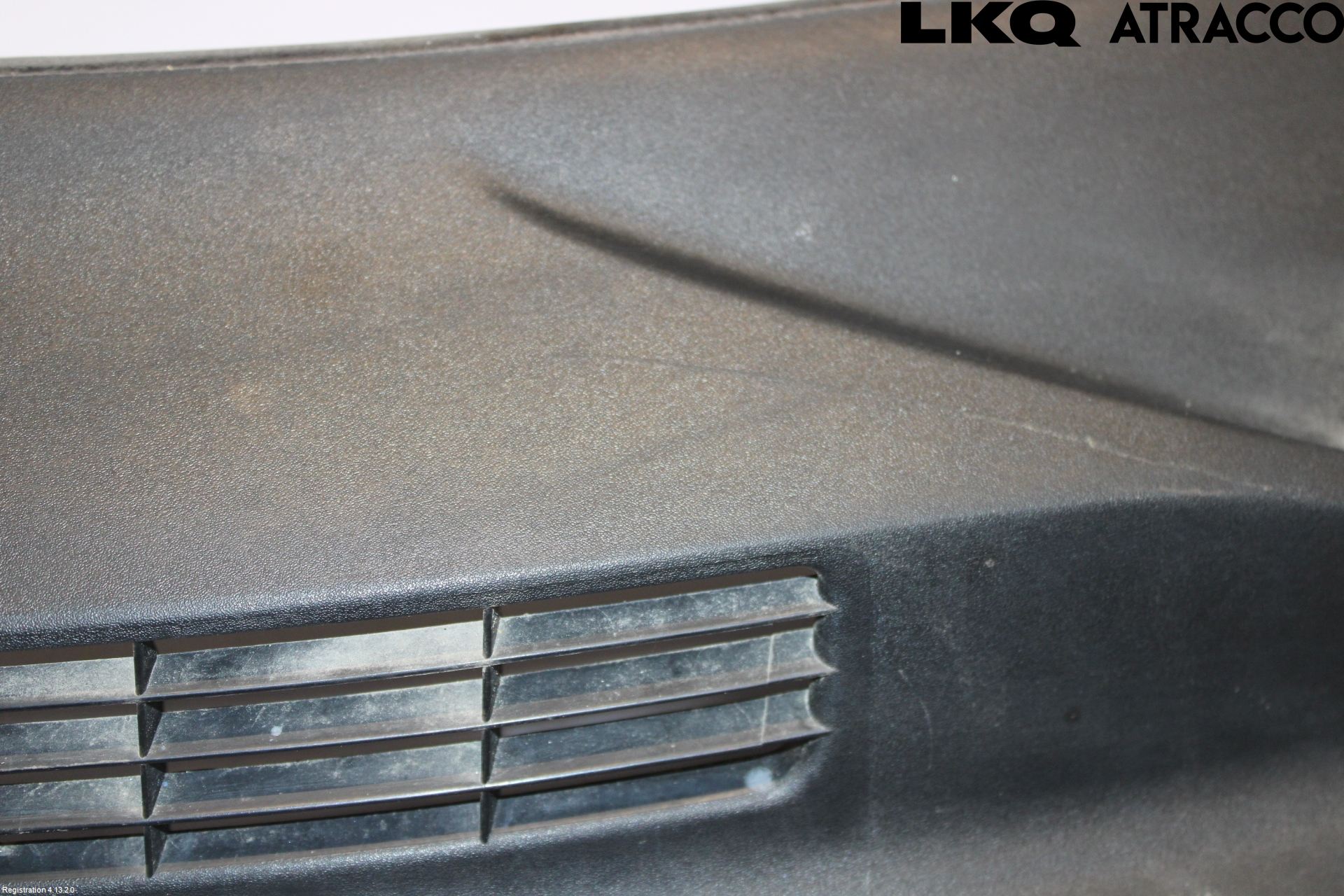 Saab 9-3 VER 1 98-03 Visker Deksel-Grill-Under Frr